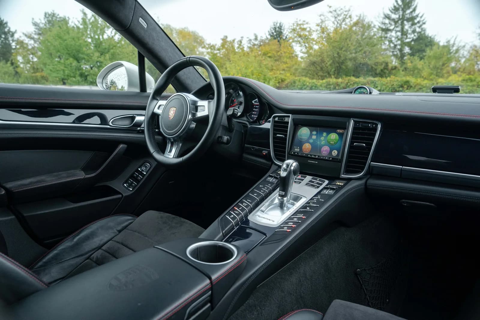 Porsche Panamera — zdjęcie 24 z 30