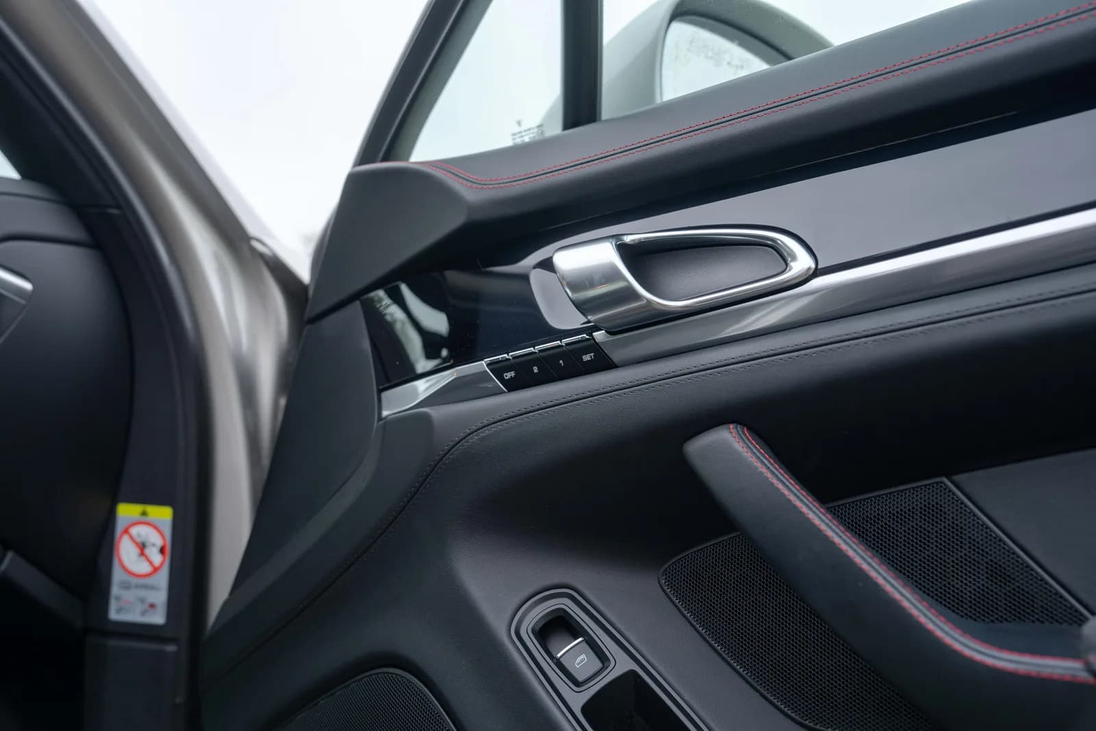 Porsche Panamera — zdjęcie 27 z 30