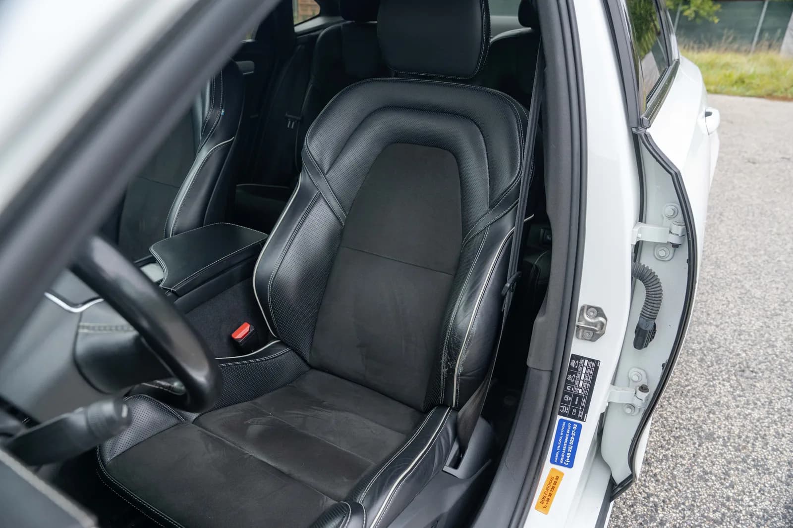 Volvo S90 — zdjęcie 26 z 29