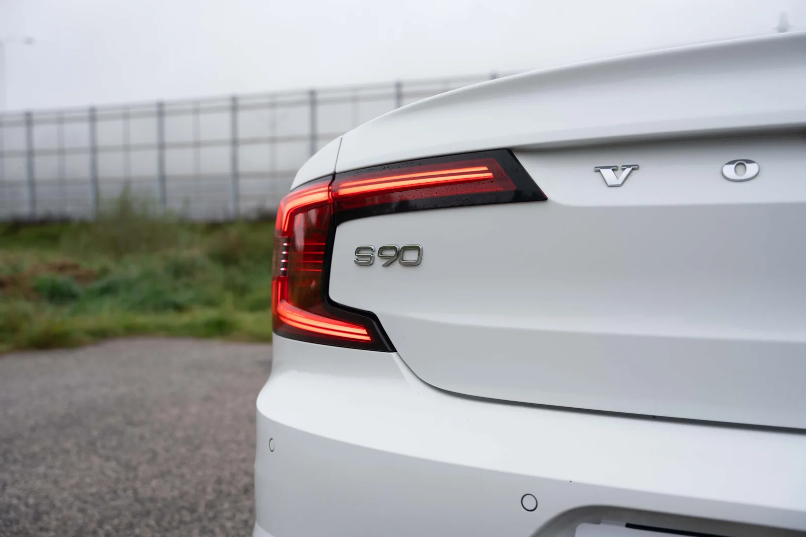 Volvo S90 — zdjęcie 13 z 29