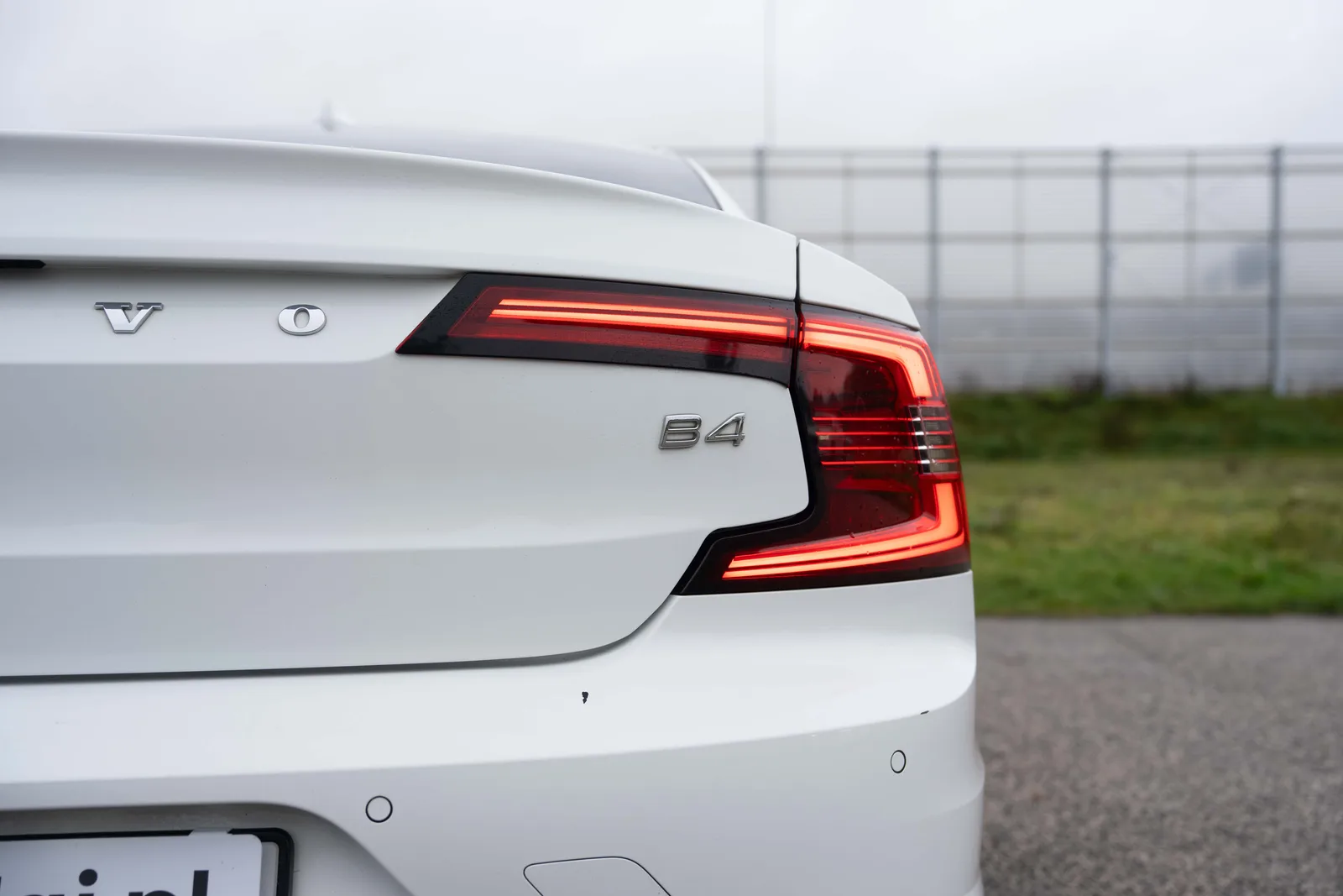 Volvo S90 — zdjęcie 14 z 29