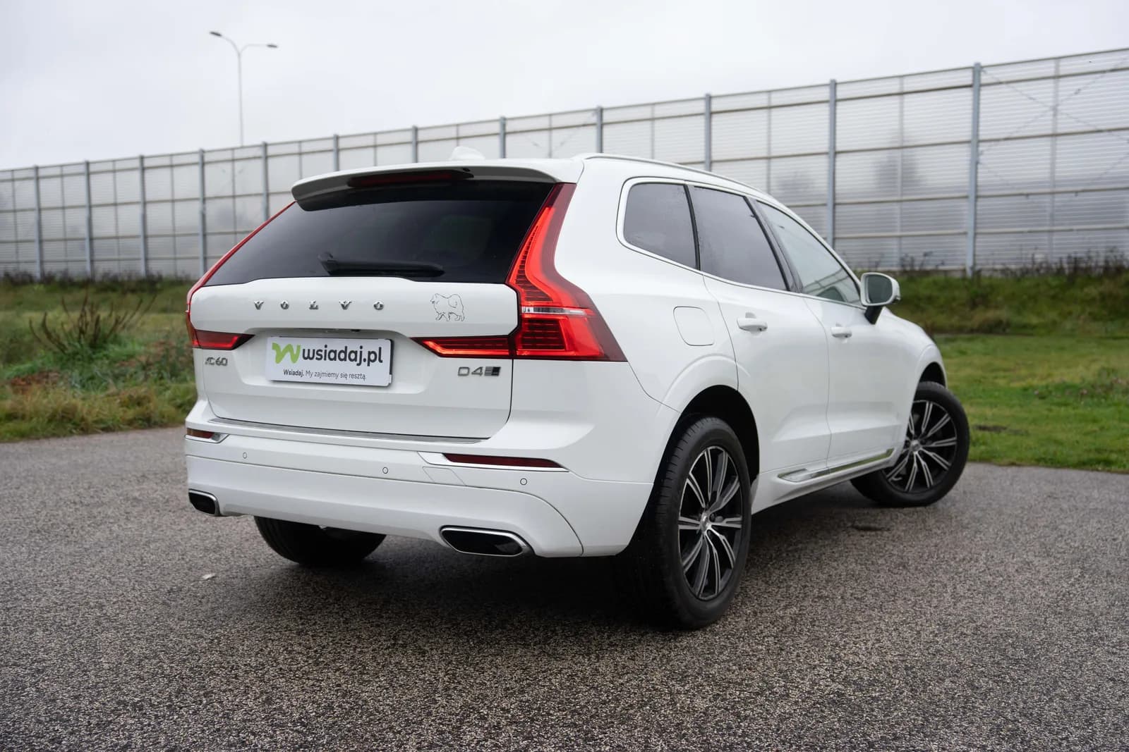 Volvo XC 60 — zdjęcie 6 z 29