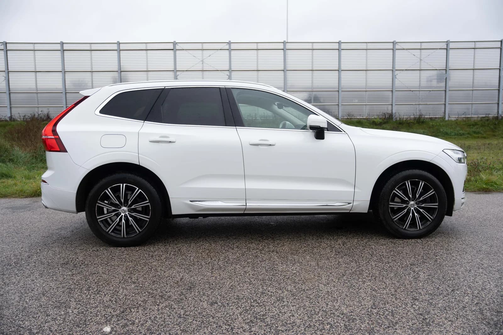 Volvo XC 60 — zdjęcie 9 z 29