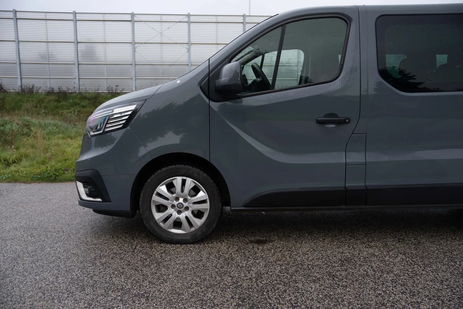 Renault Trafic — zdjęcie 11 z 22