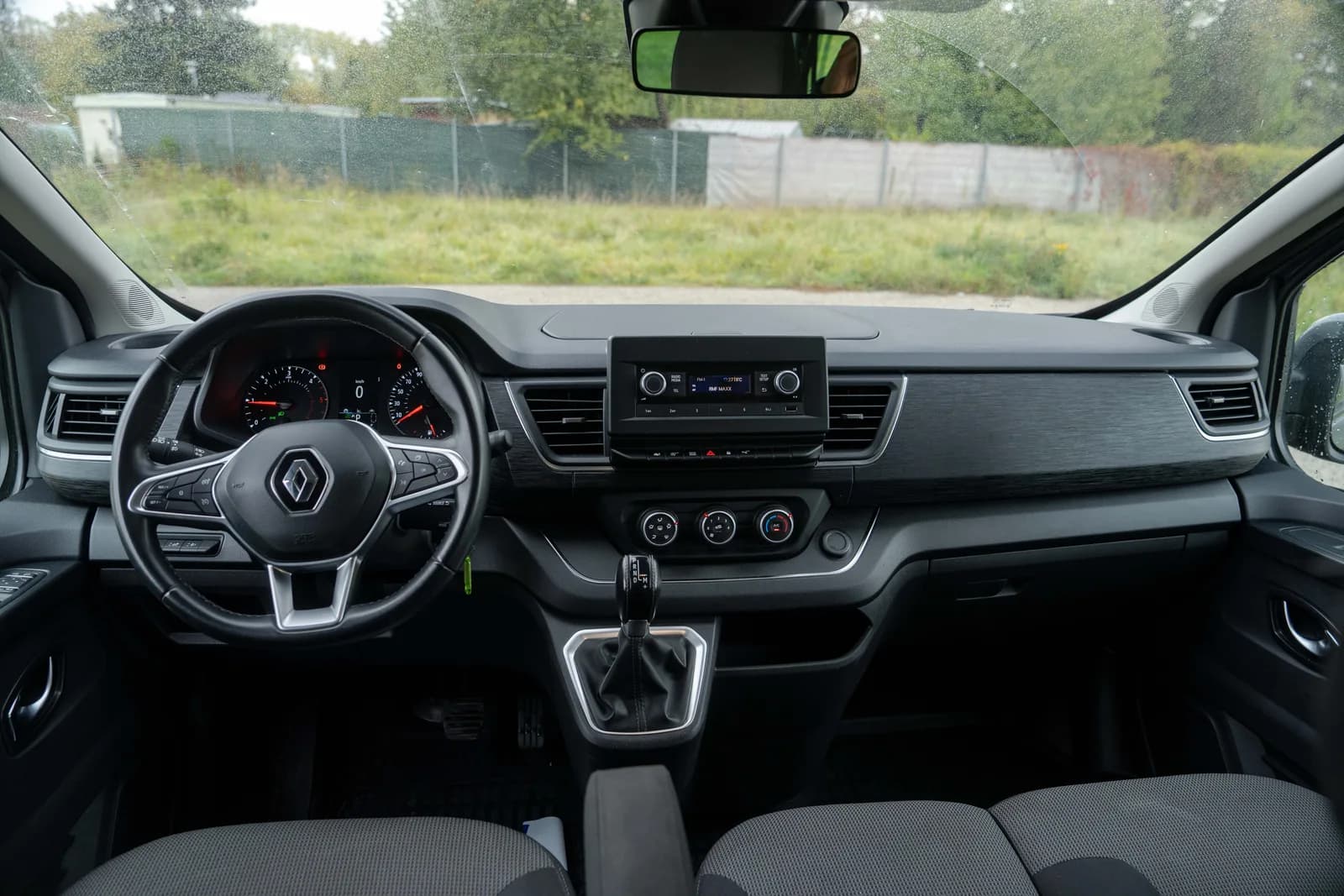 Renault Trafic — zdjęcie 21 z 22