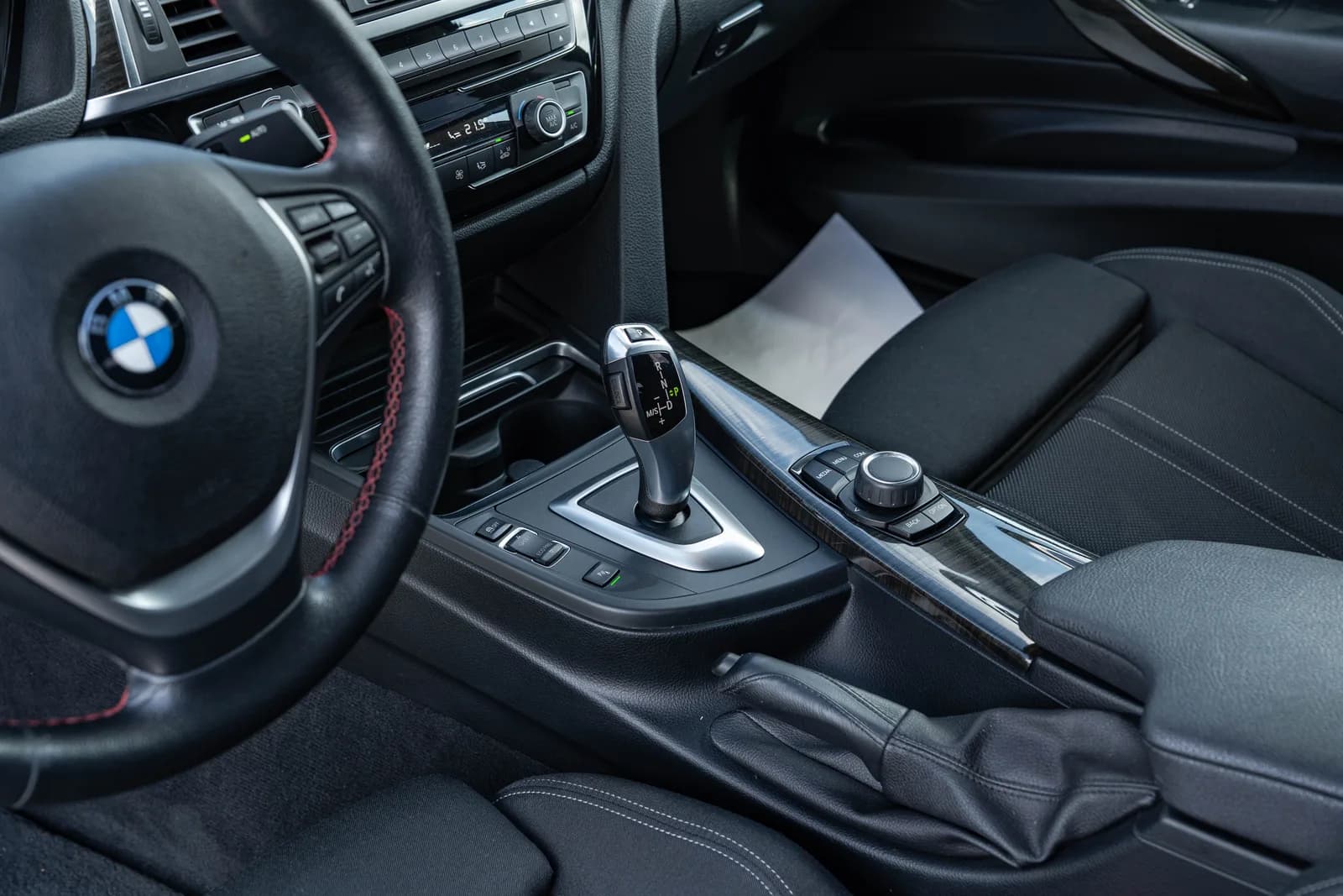 BMW Seria 3 zdjęcie 26