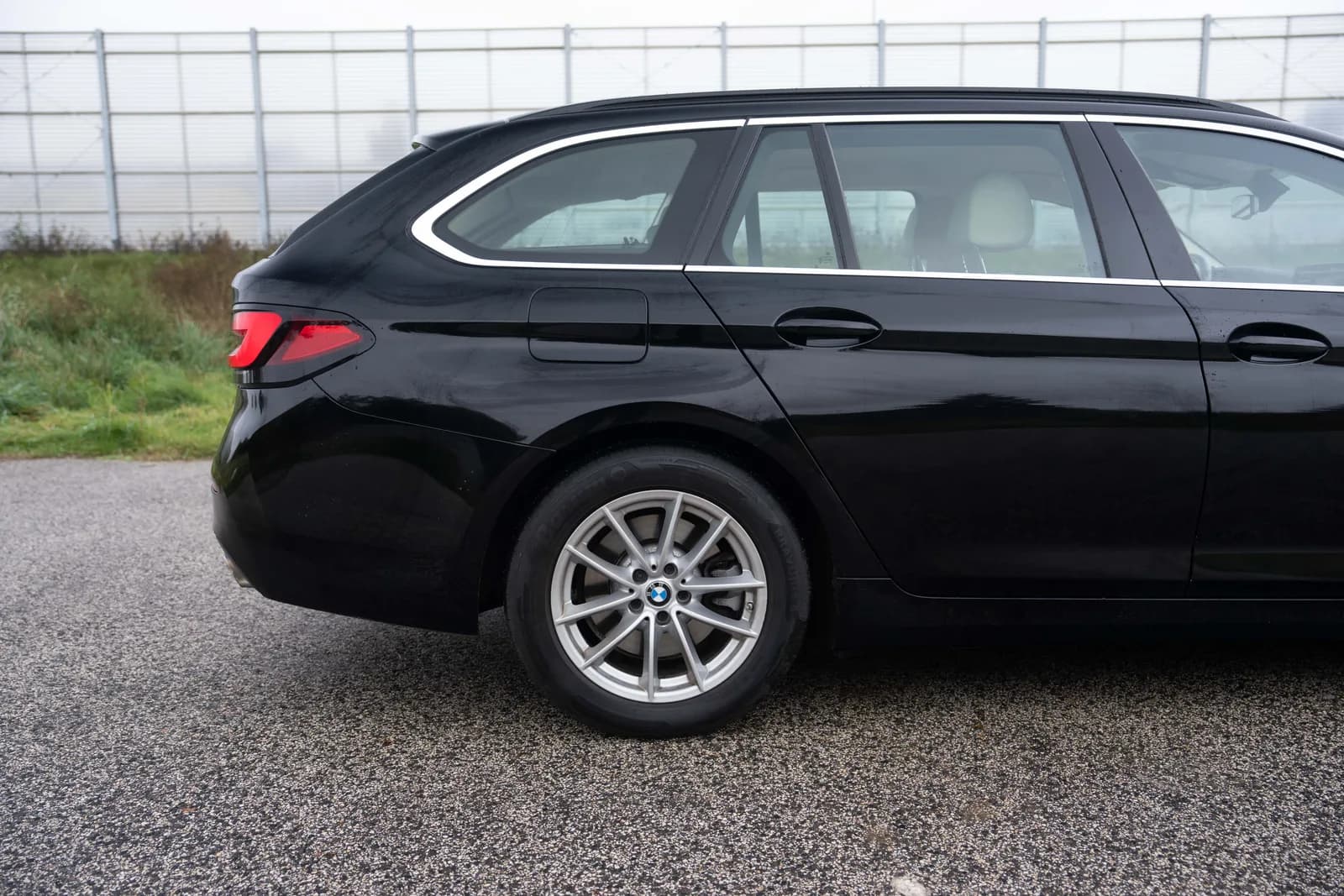 BMW Seria 5 — zdjęcie 7 z 25
