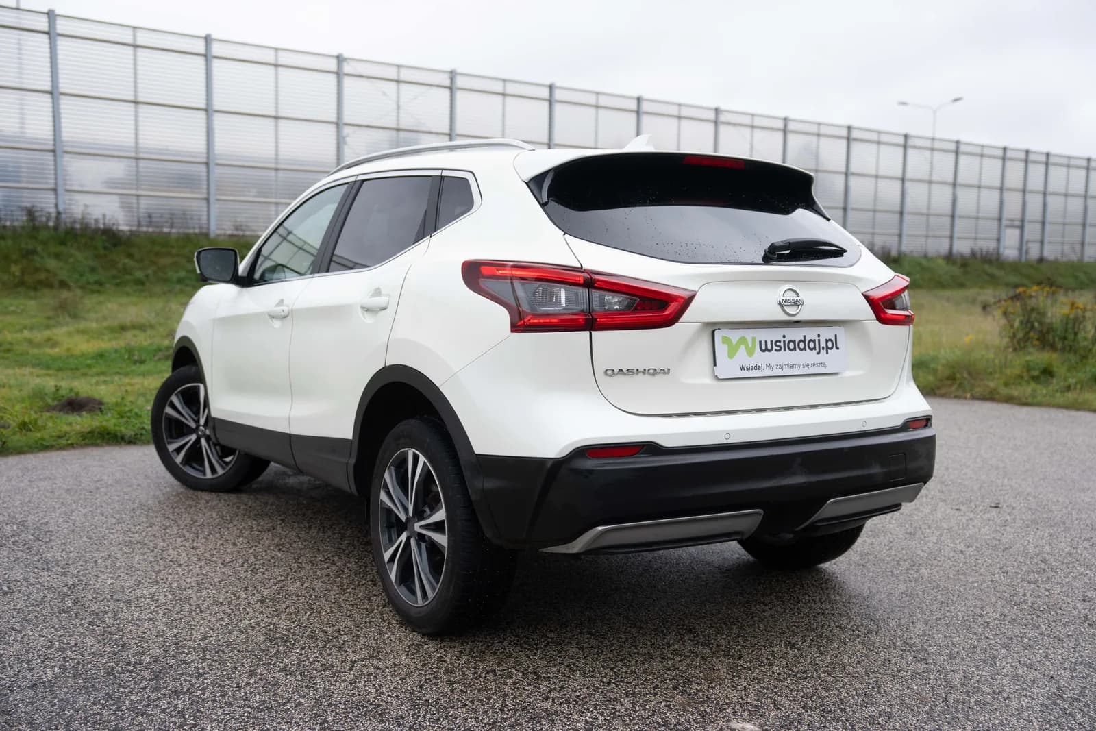 Nissan Qashqai — zdjęcie 4 z 25