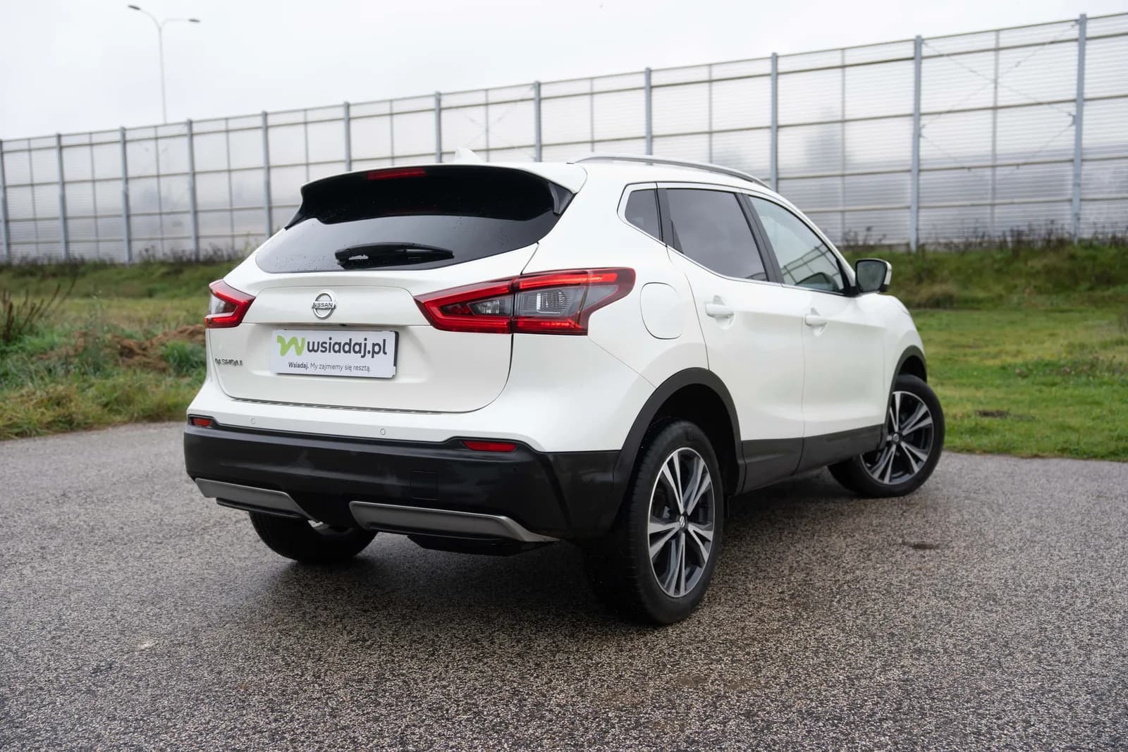 Nissan Qashqai — zdjęcie 6 z 25