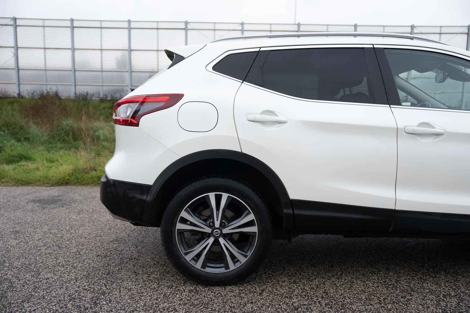 Nissan Qashqai — zdjęcie 7 z 25