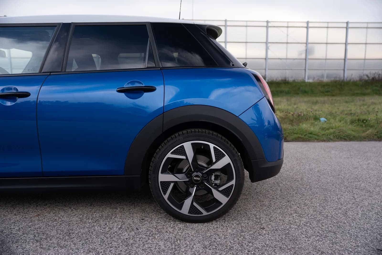 MINI Cooper S — zdjęcie 12 z 28