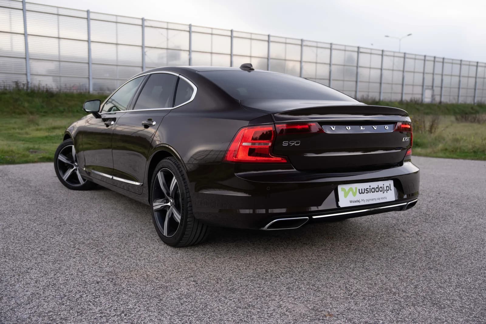 Volvo S90 — zdjęcie 4 z 31