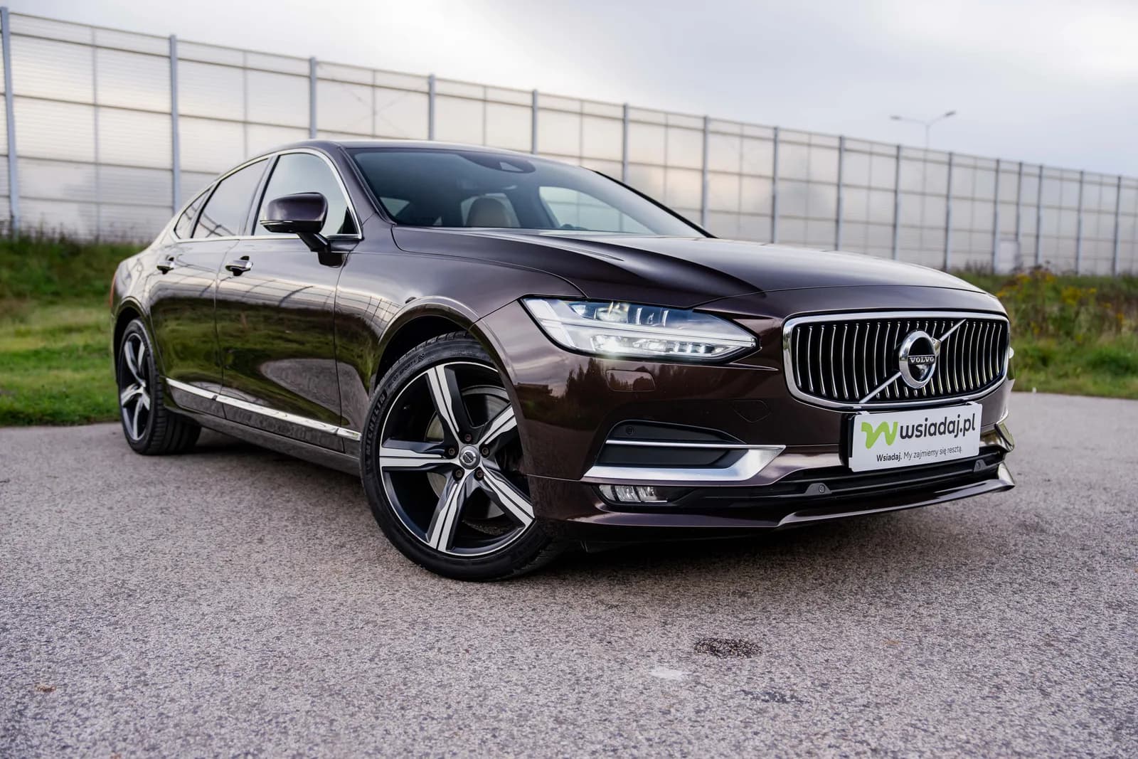 Volvo S90 — zdjęcie 3 z 31
