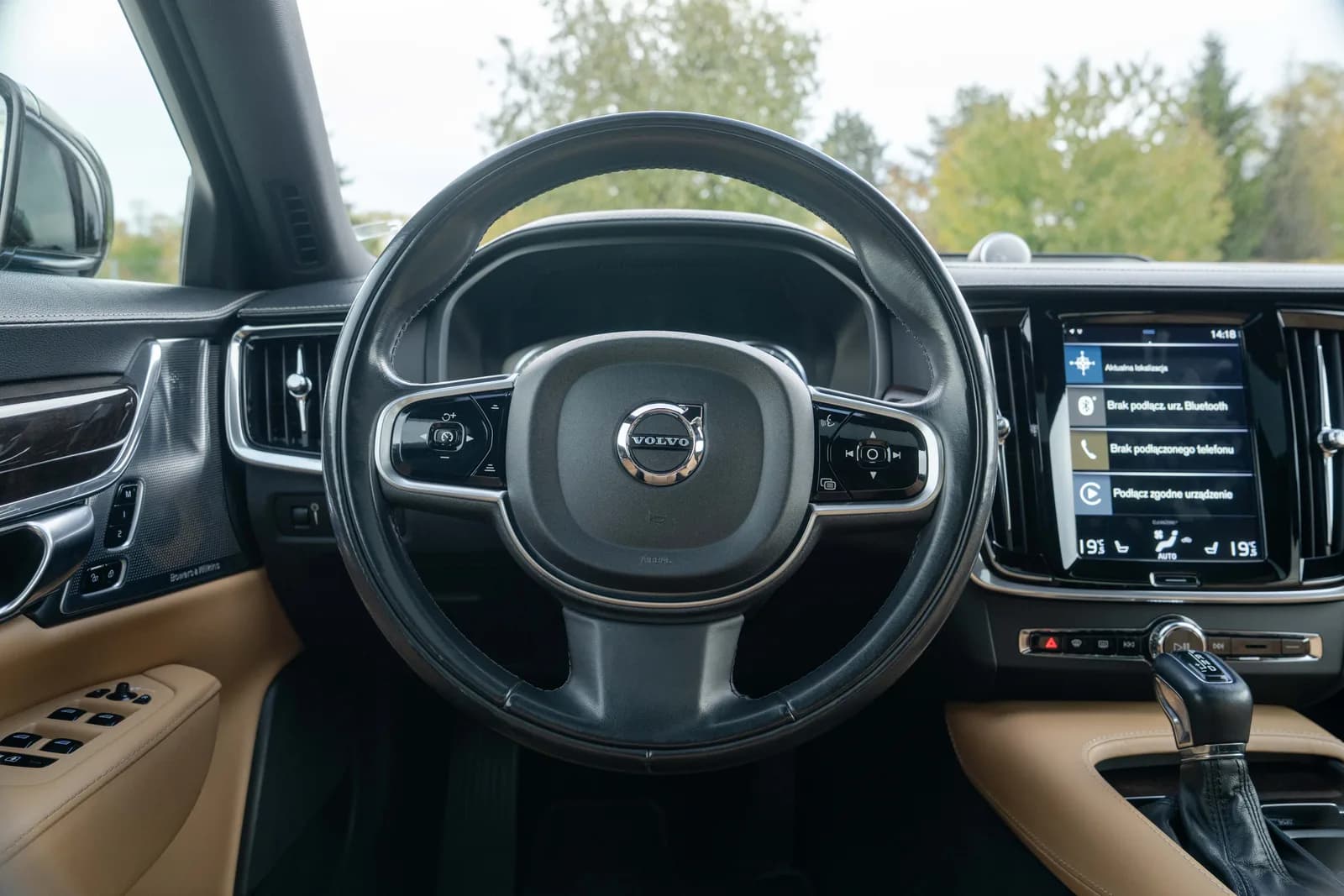 Volvo S90 — zdjęcie 19 z 31