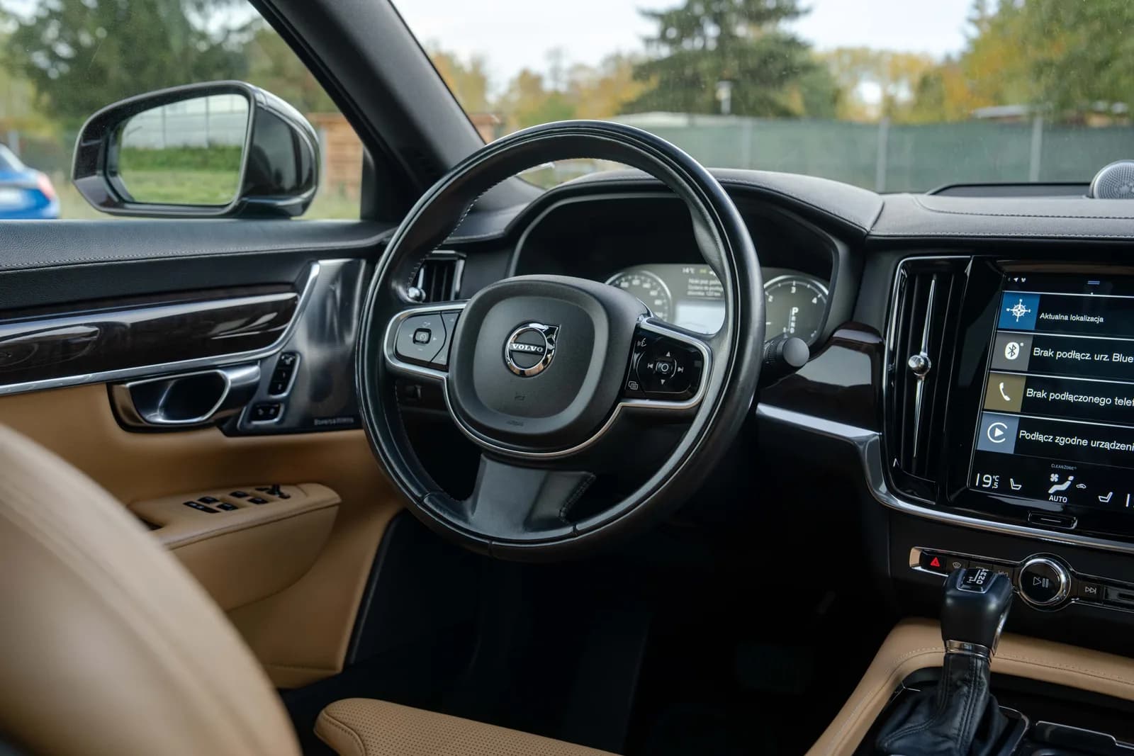 Volvo S90 — zdjęcie 22 z 31