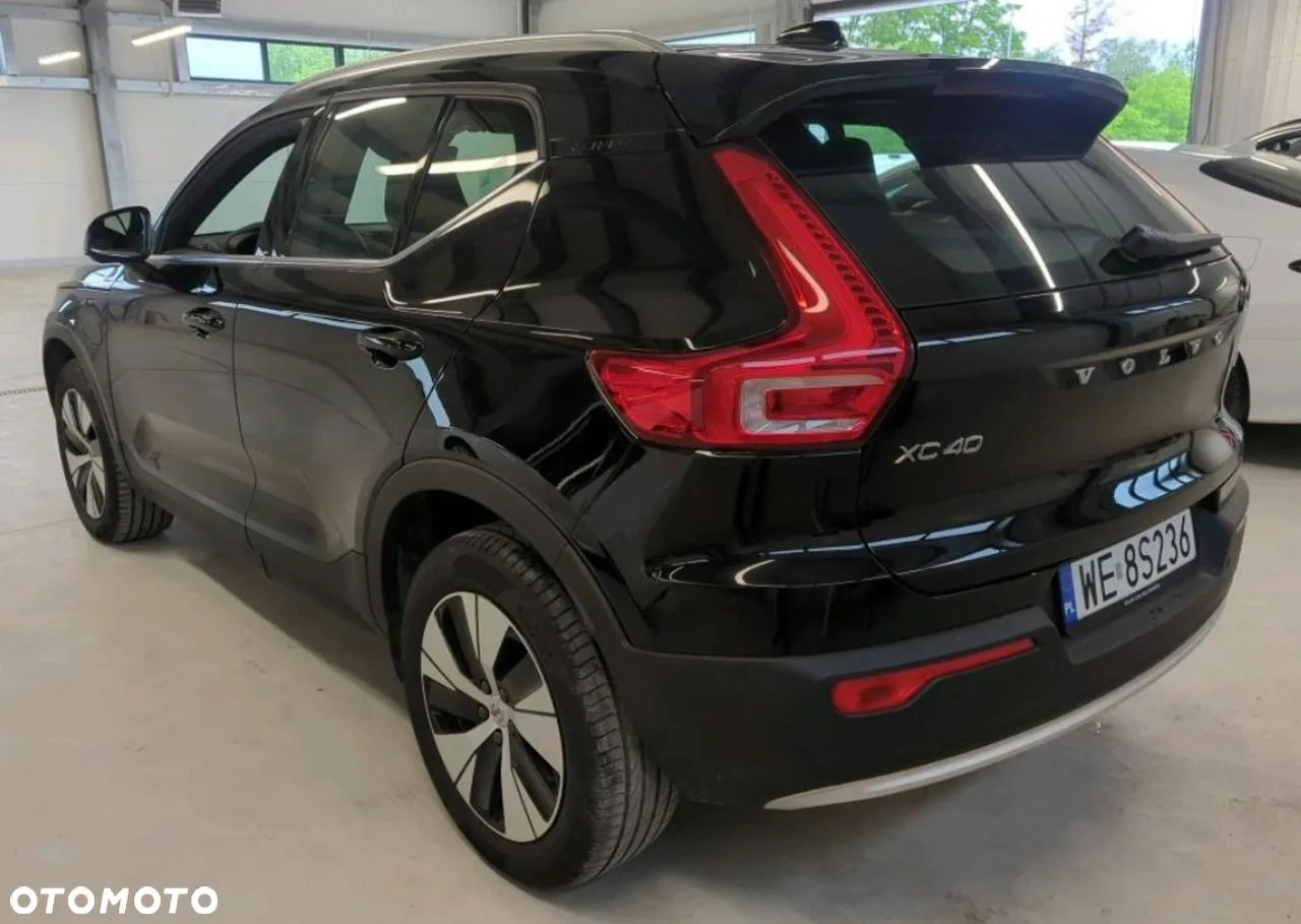 Volvo XC 40 — zdjęcie 3 z 7