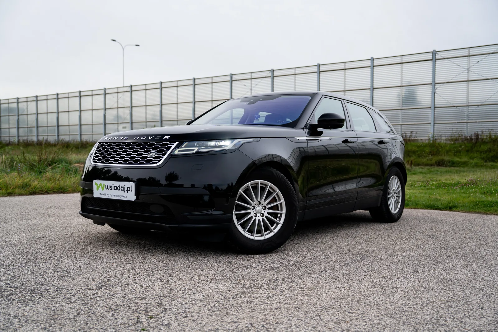 Land Rover Velar — zdjęcie 1 z 27