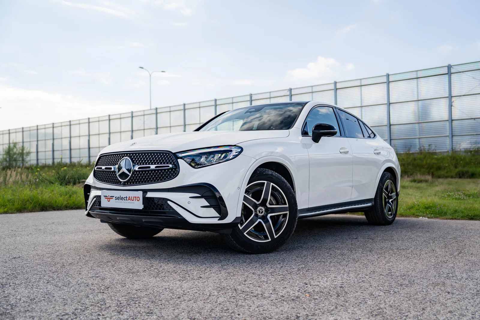 Mercedes-Benz GLC (2024)