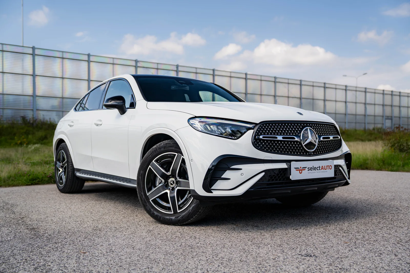 Mercedes-Benz GLC (2024) — zdjęcie 2
