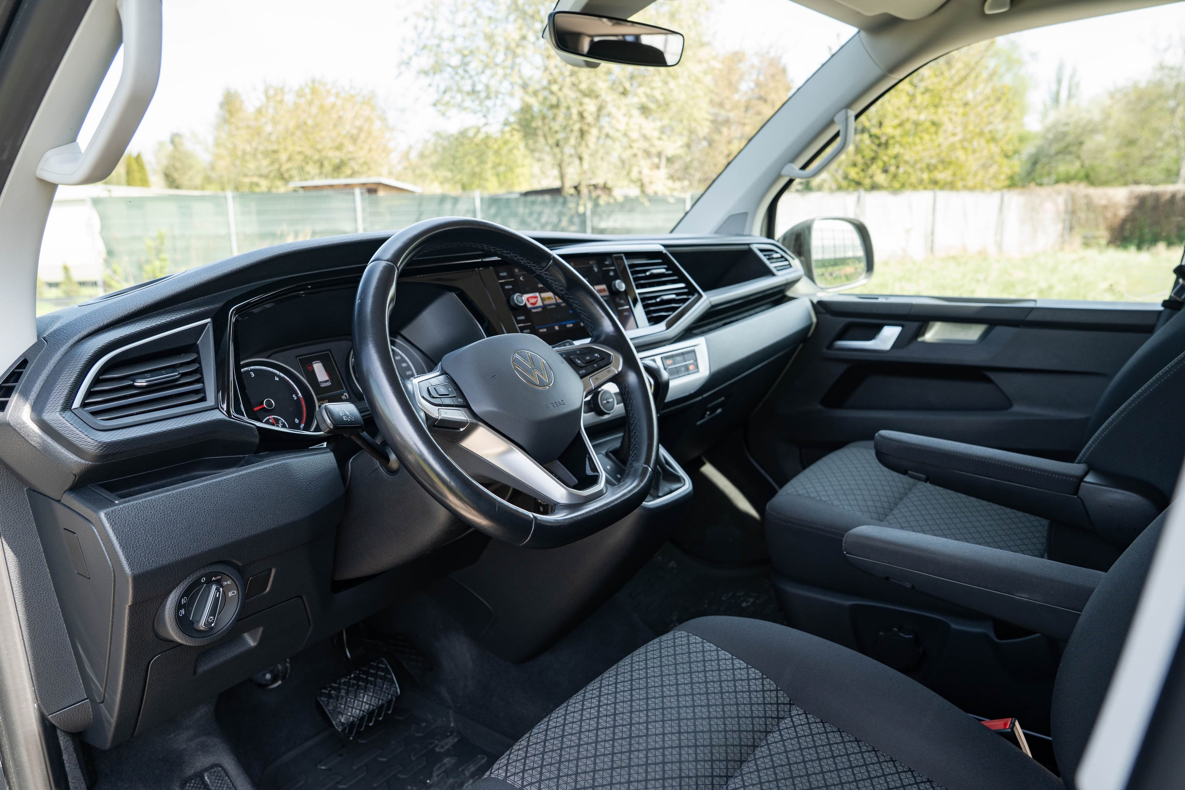 Volkswagen Multivan zdjęcie 18