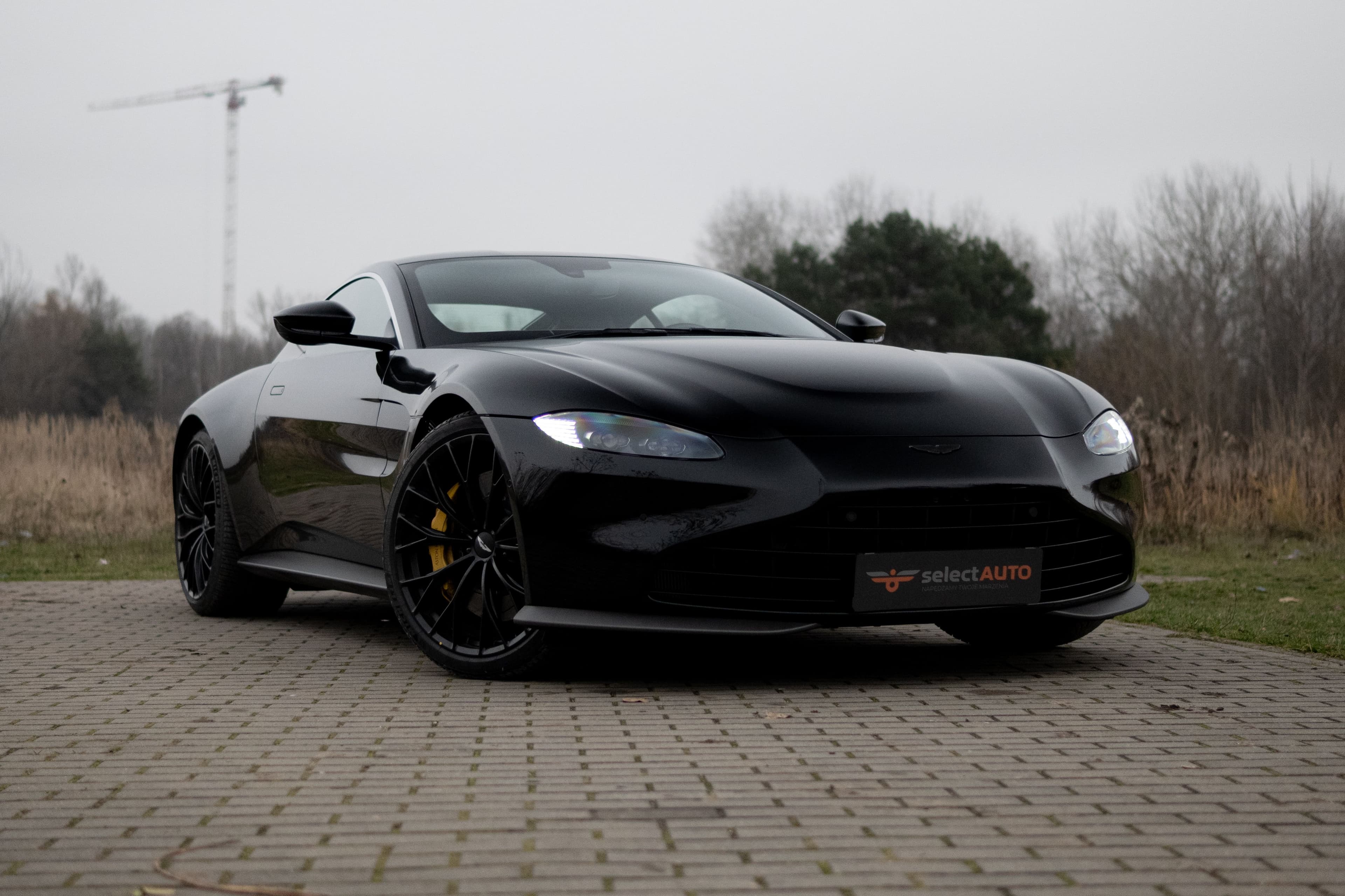 Aston Martin Vantage zdjęcie 3