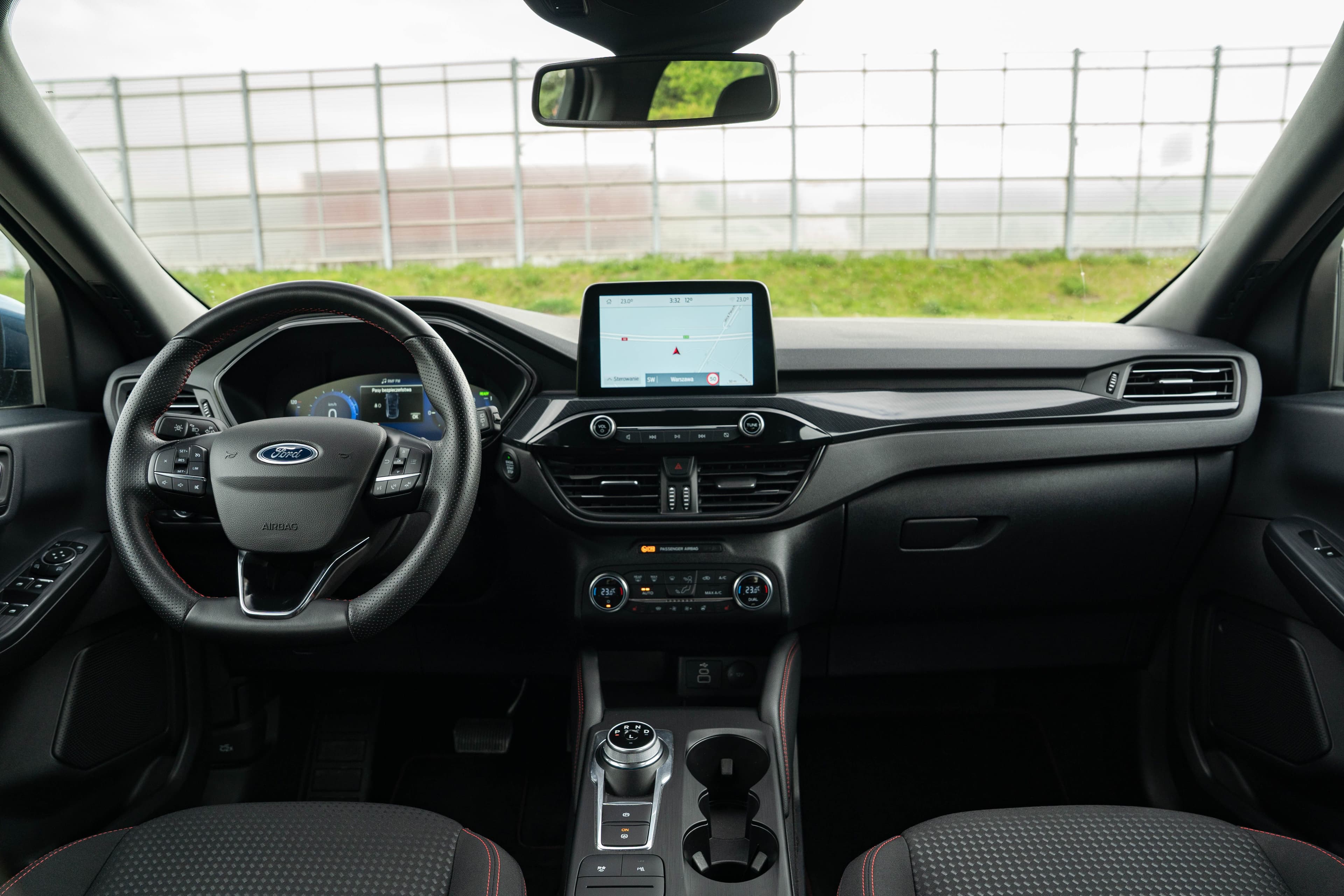 Ford Kuga zdjęcie 18