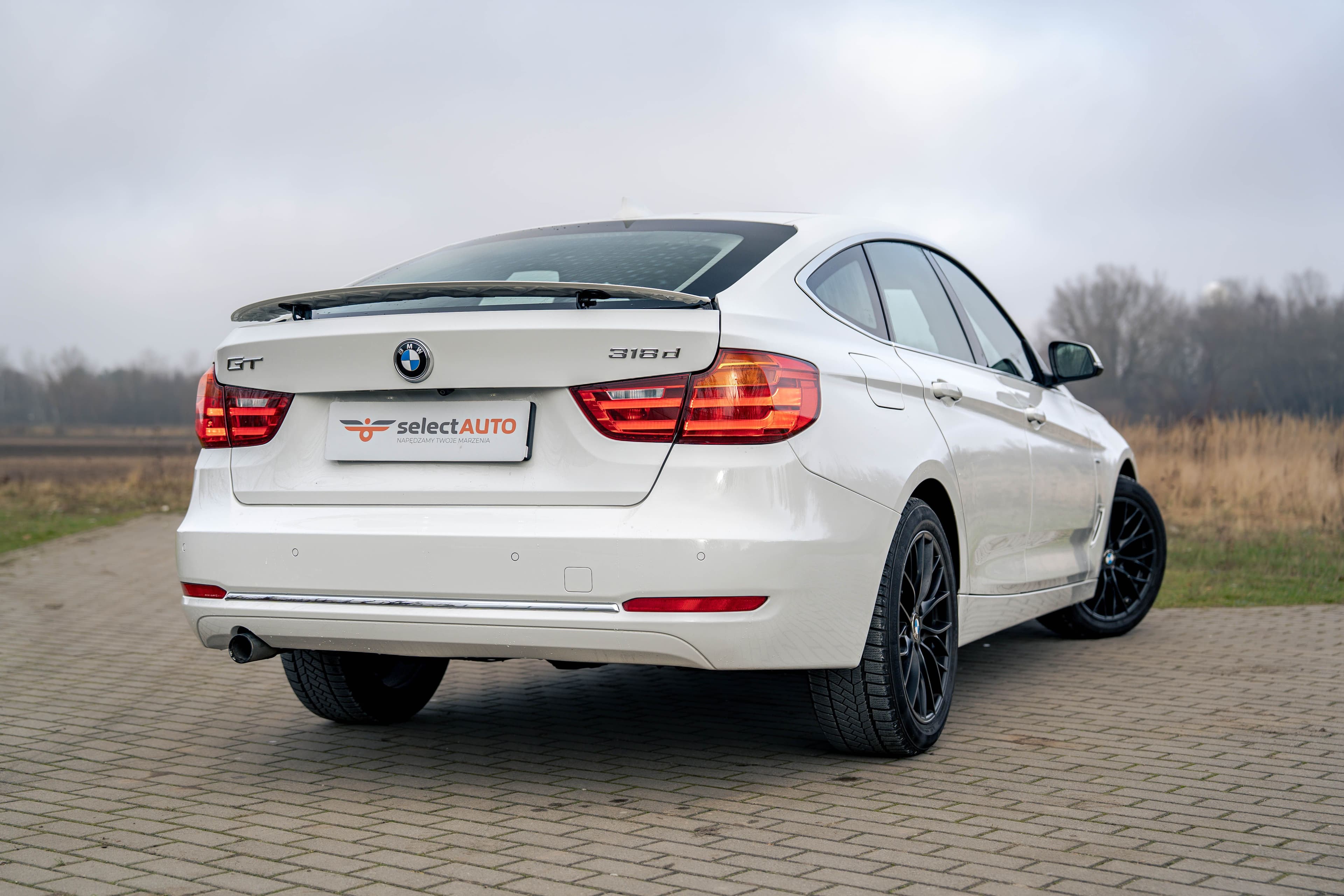 BMW Seria 3 zdjęcie 6