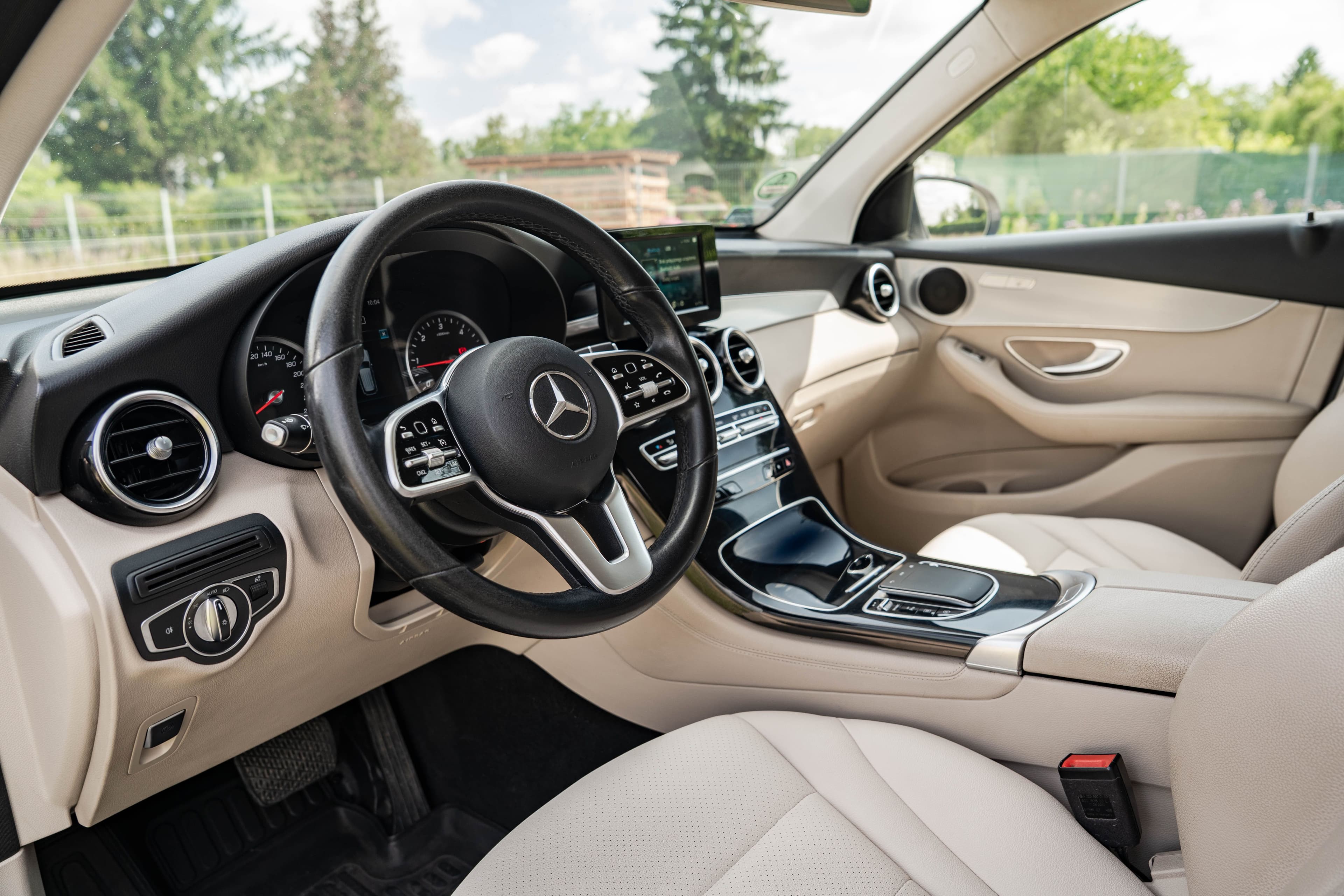 Mercedes-Benz GLC zdjęcie 16