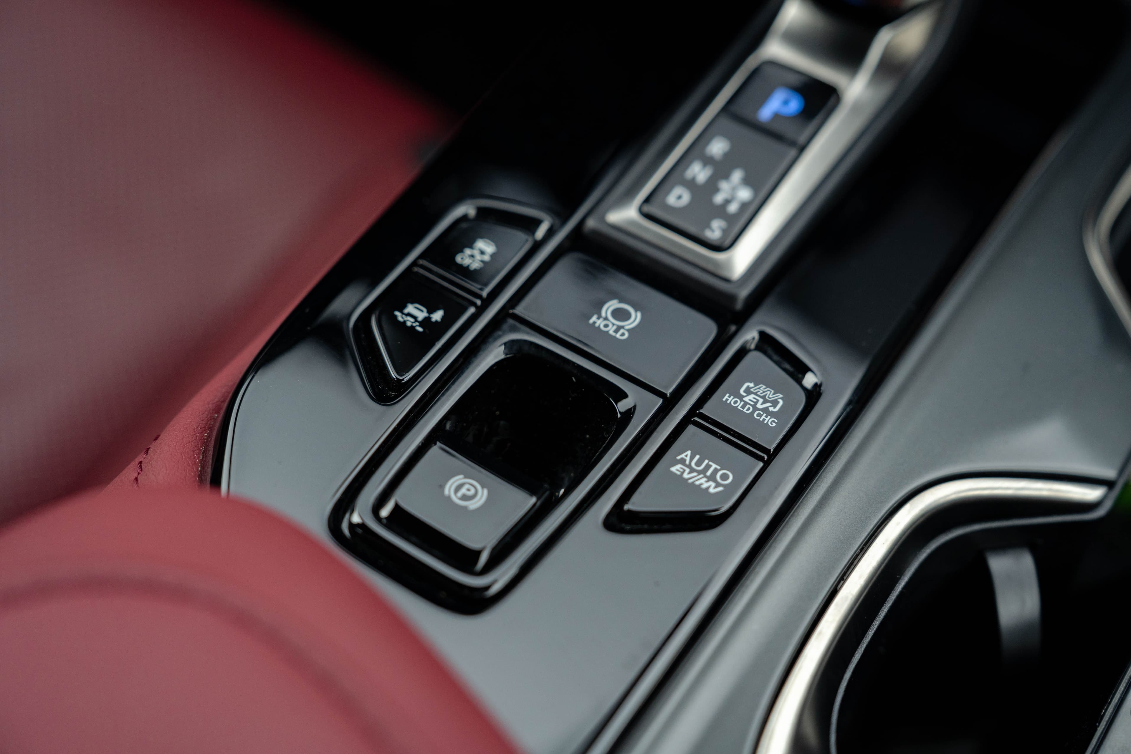 Lexus NX zdjęcie 23