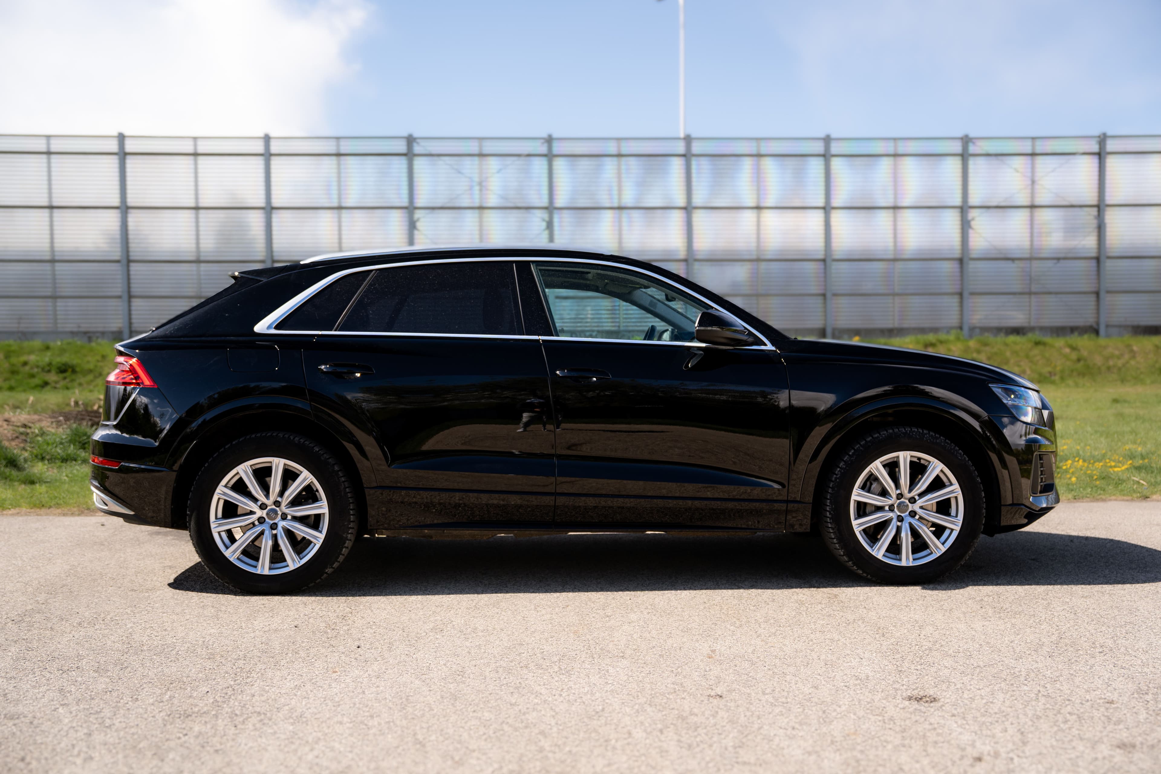 Audi Q8 zdjęcie 9
