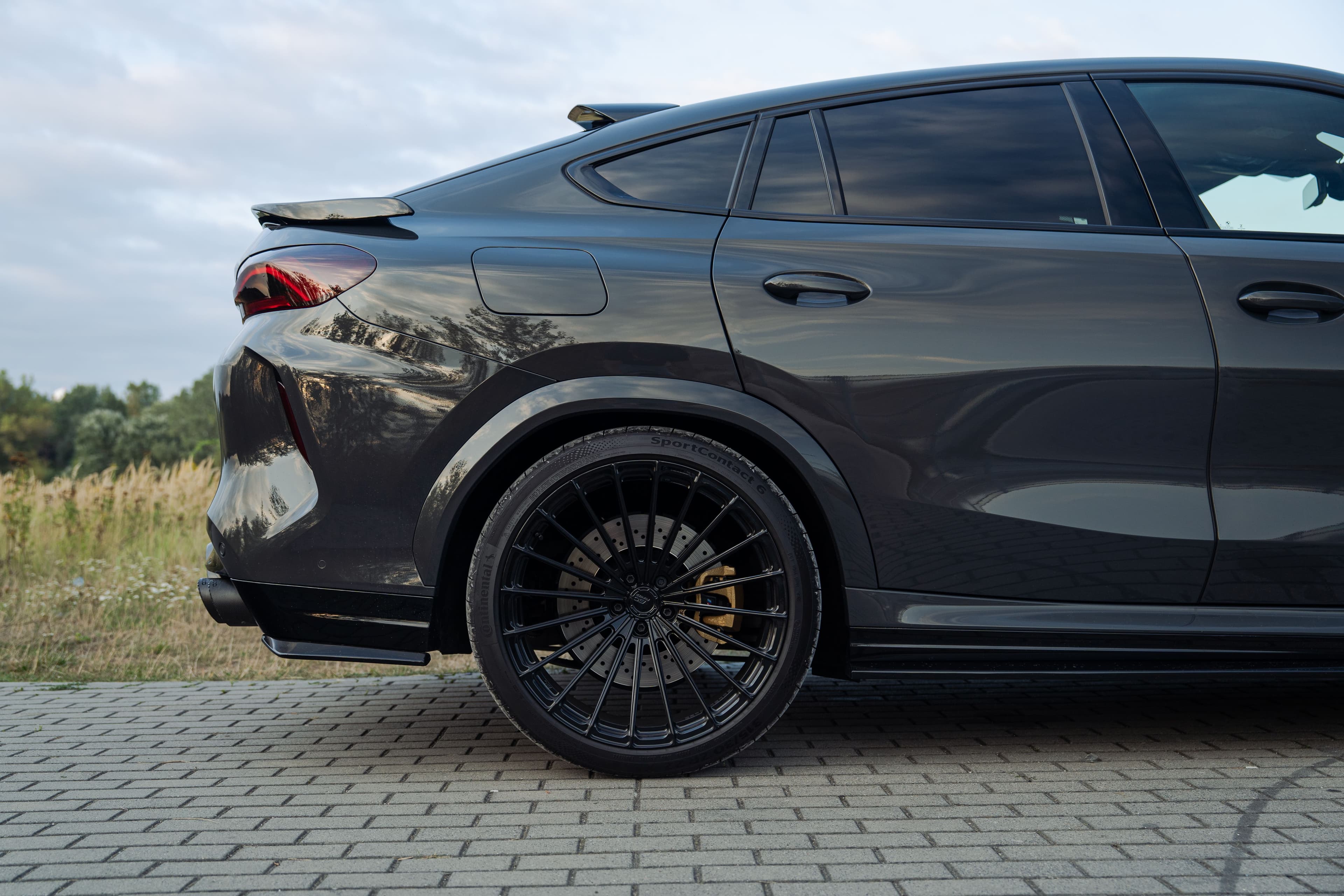 BMW X6 zdjęcie 8