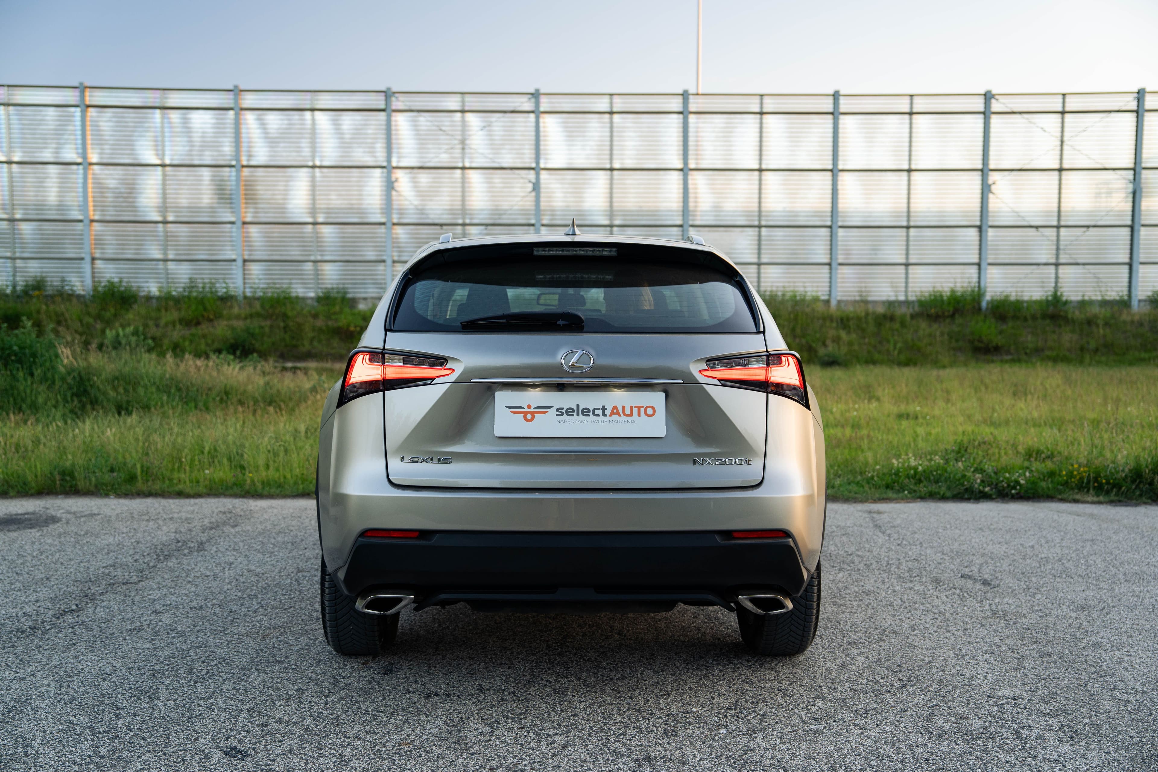 Lexus NX zdjęcie 5