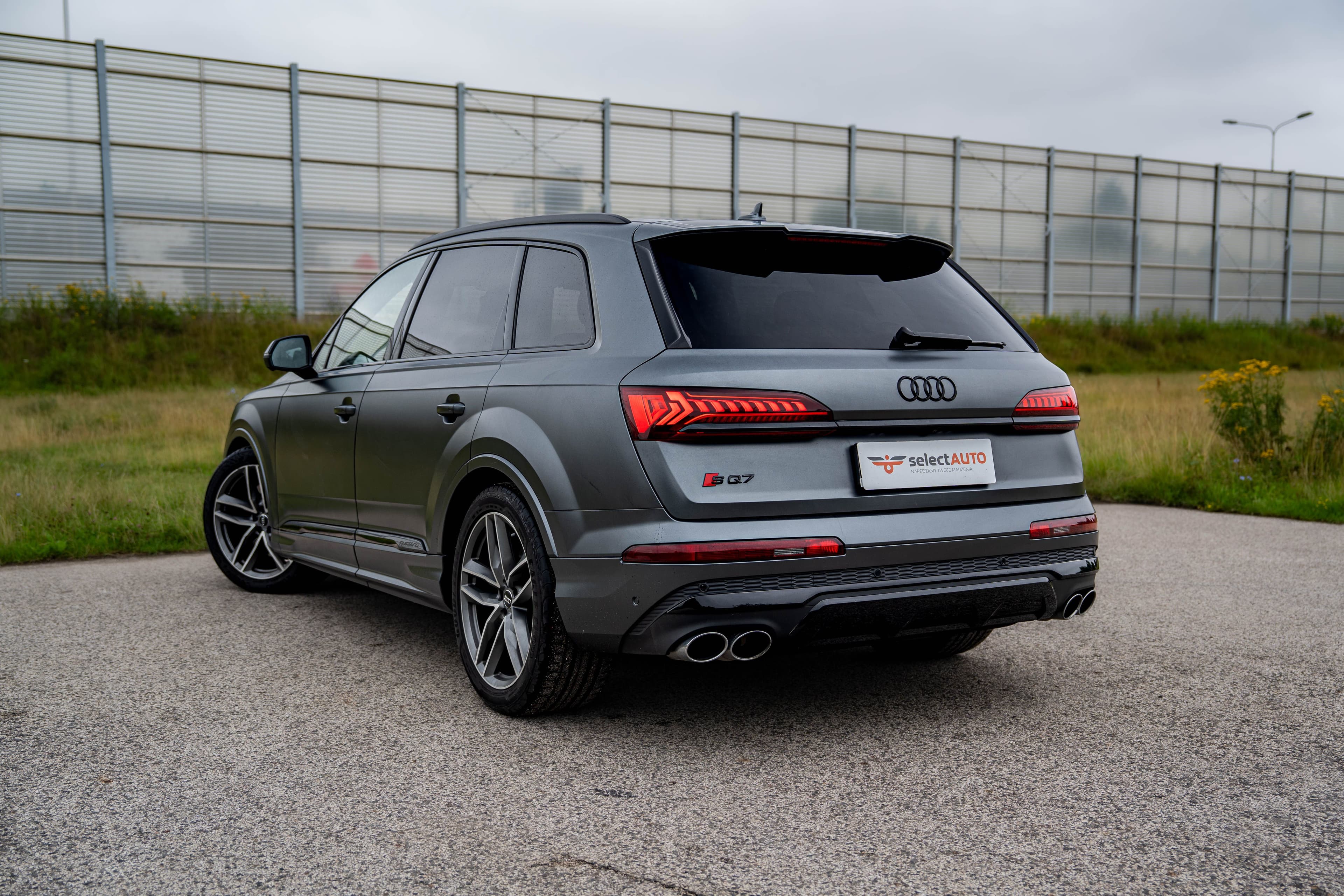 Audi SQ7 (2020) — zdjęcie 4