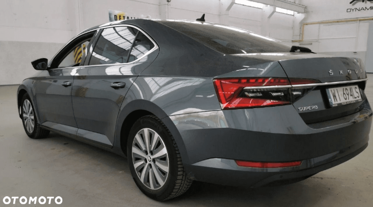 Skoda Superb zdjęcie 3