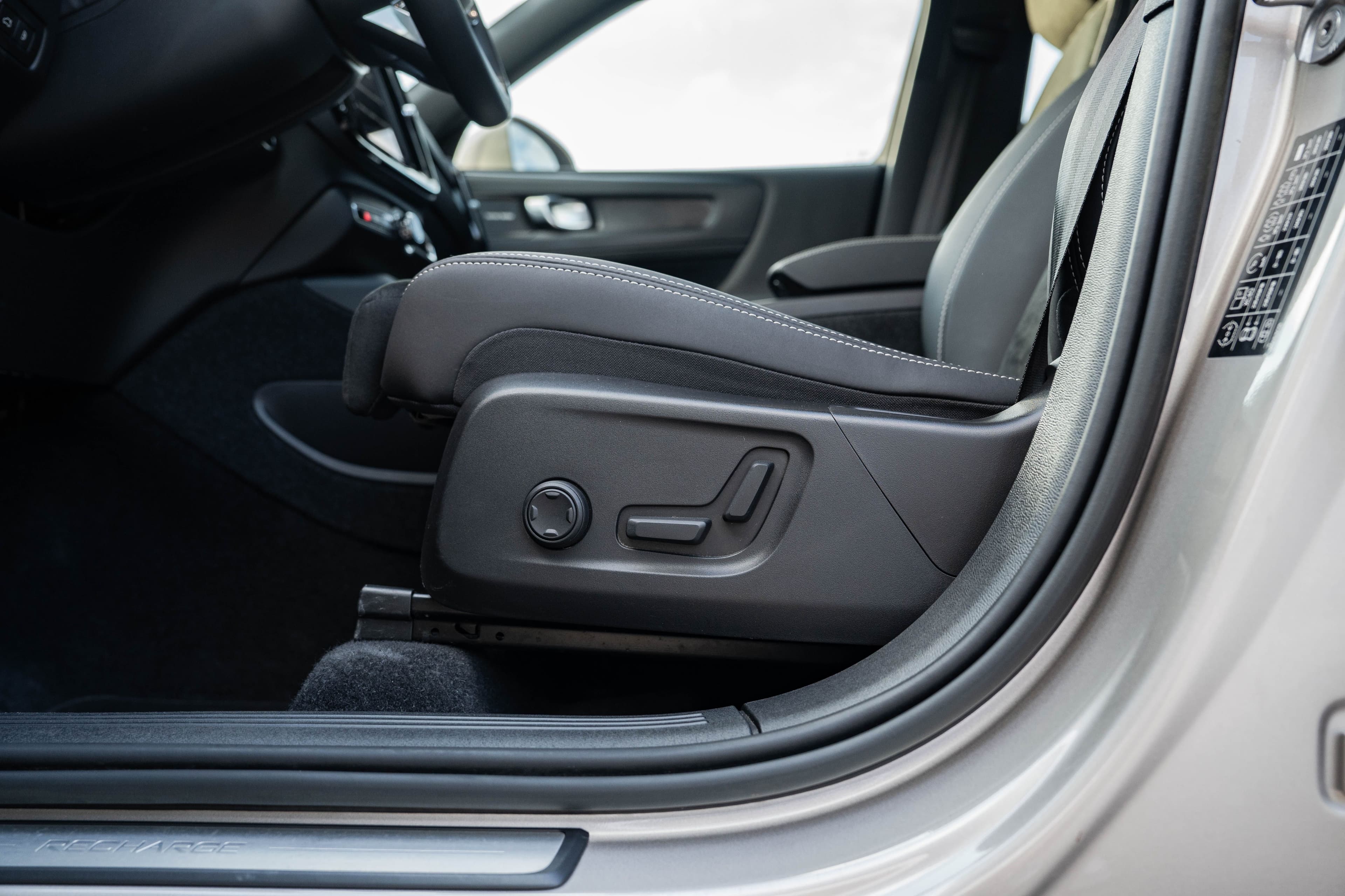 Volvo XC 40 zdjęcie 28