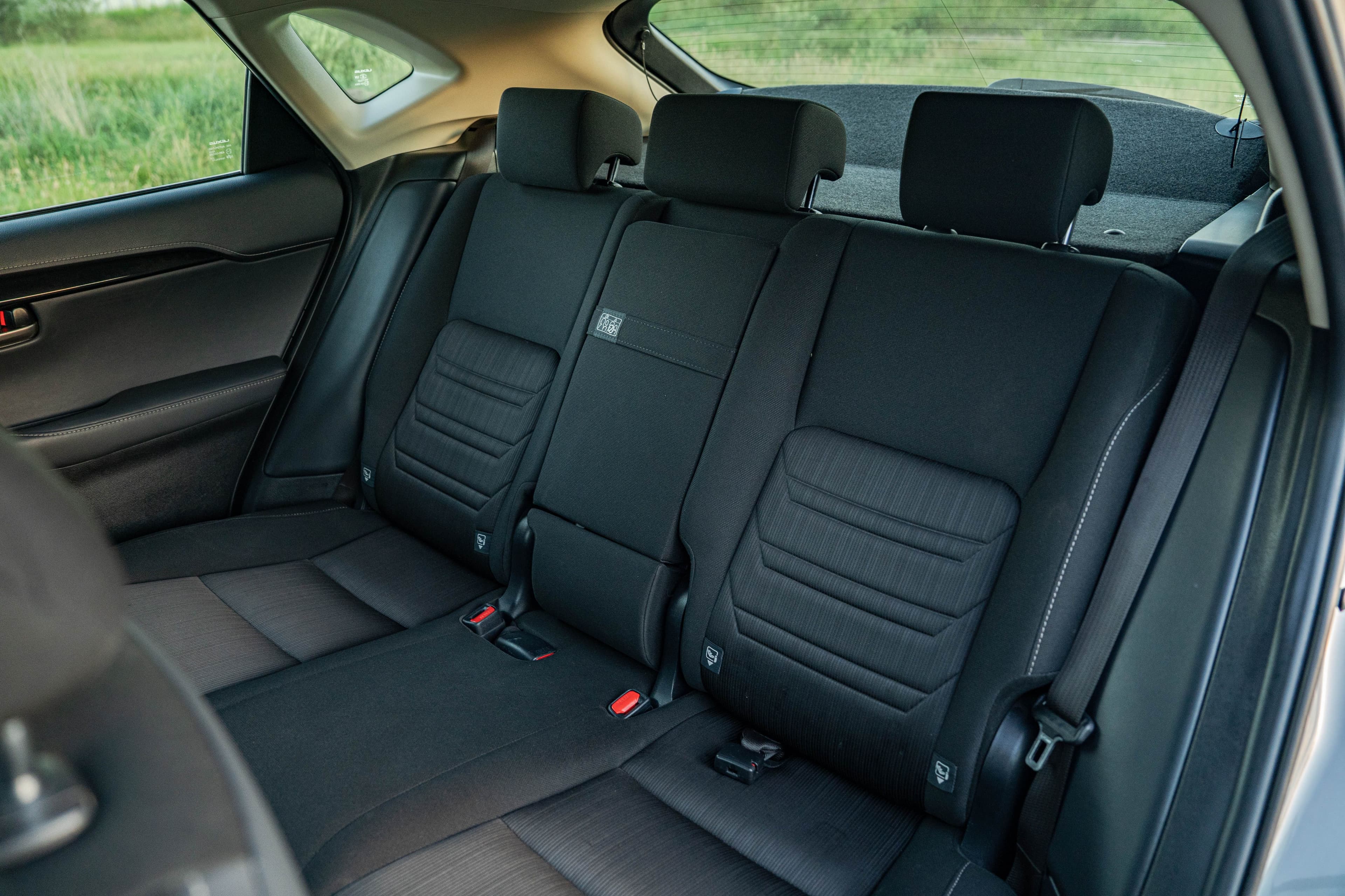 Lexus NX zdjęcie 26
