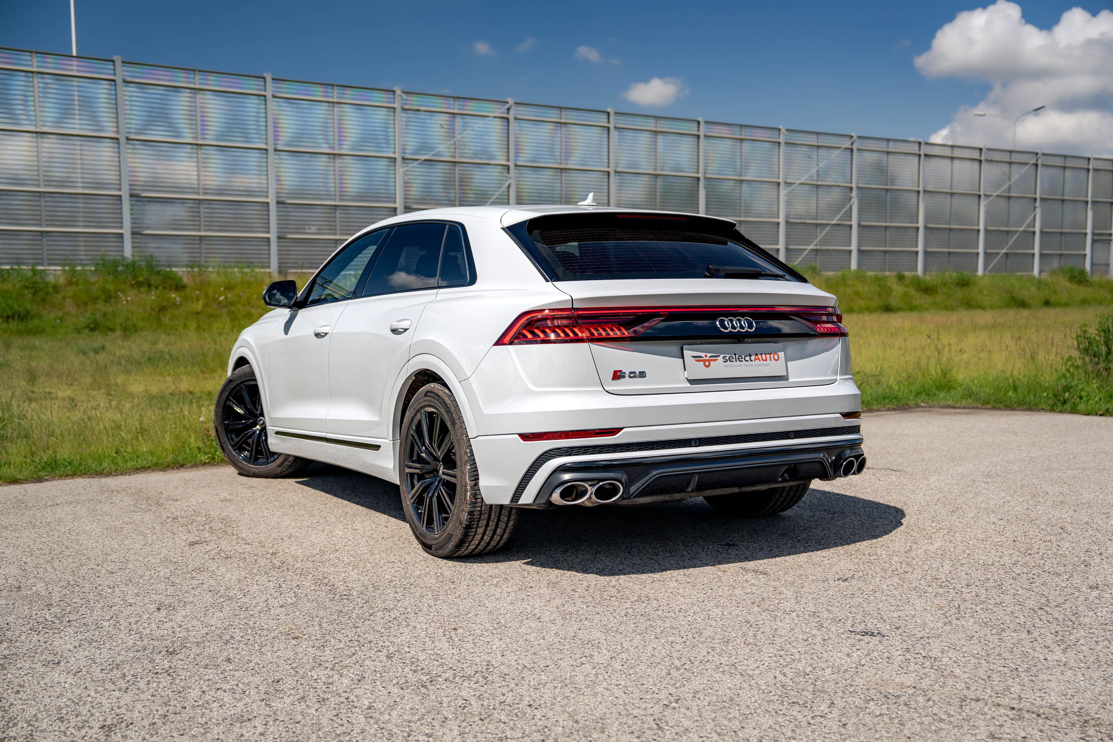 Audi SQ8 zdjęcie 4