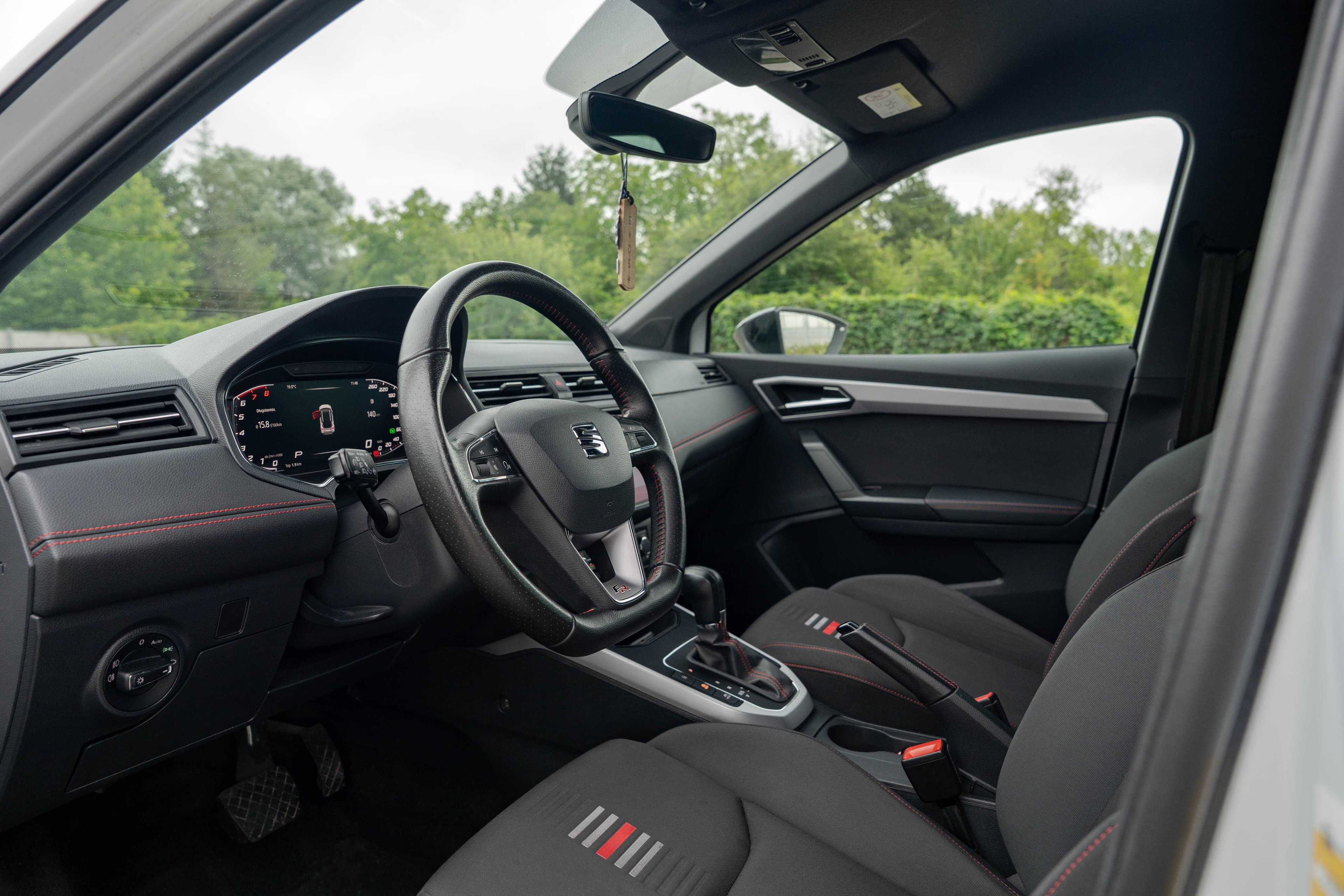Seat Arona zdjęcie 17