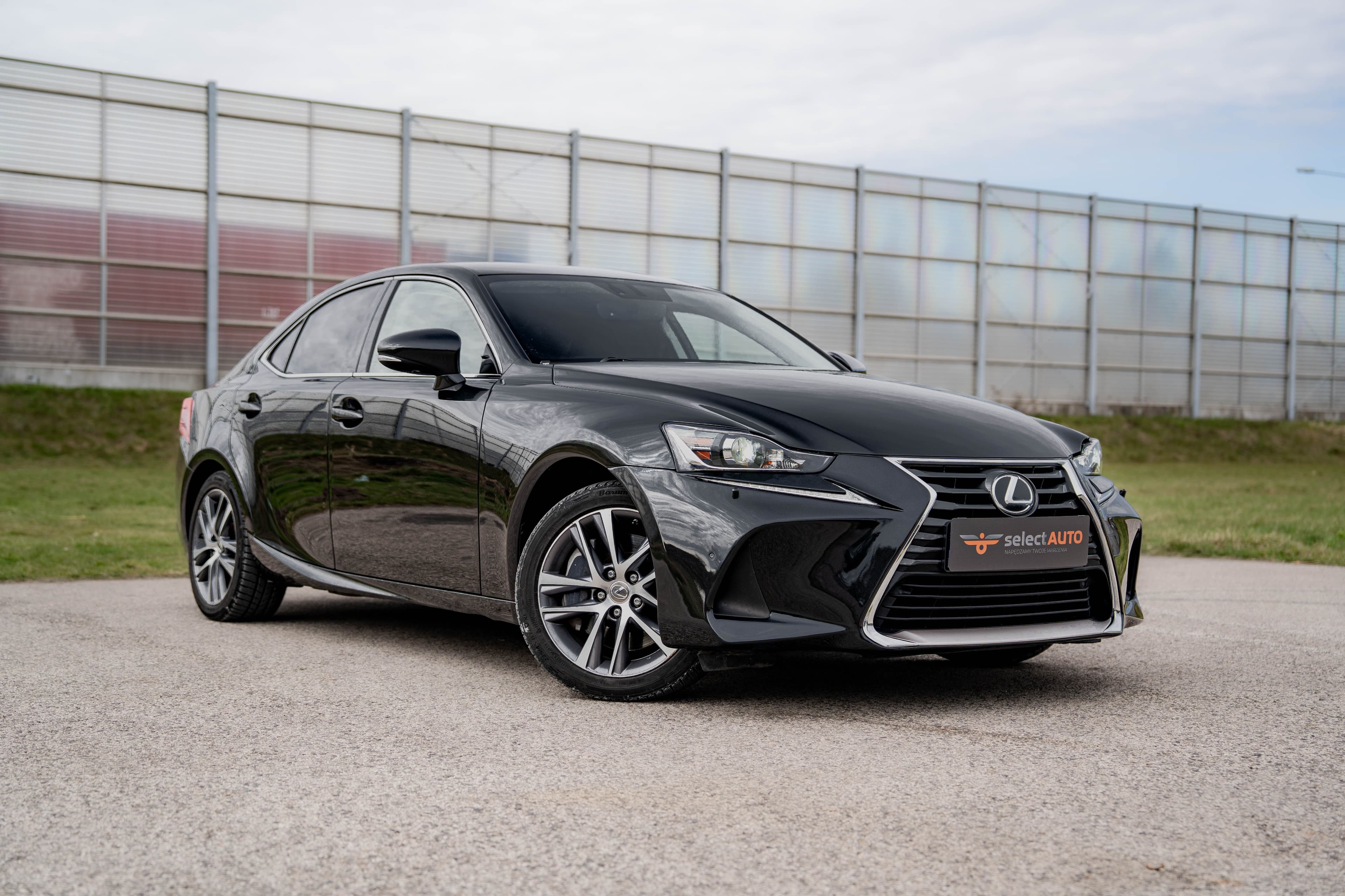 Lexus IS zdjęcie 3