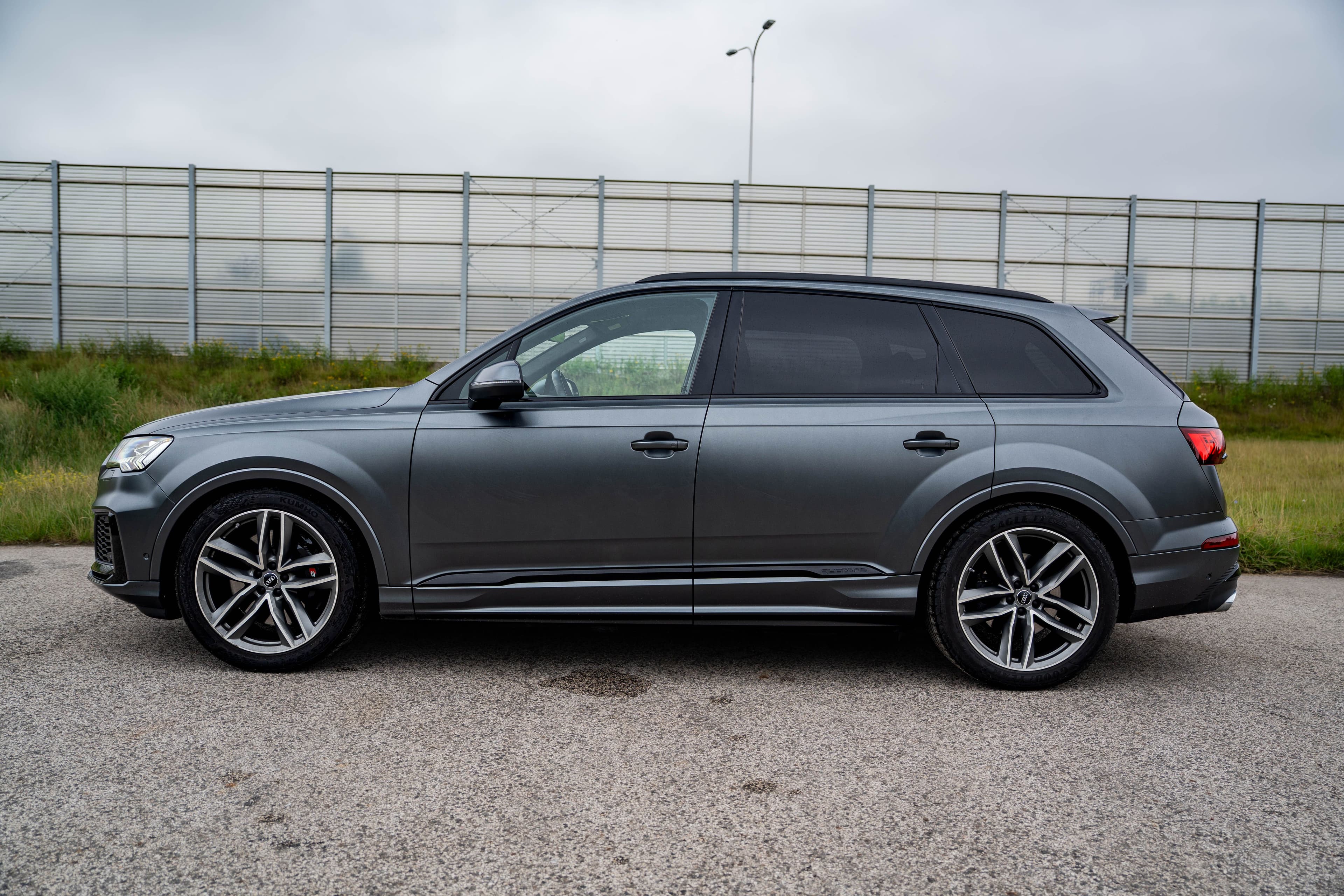 Audi SQ7 zdjęcie 10