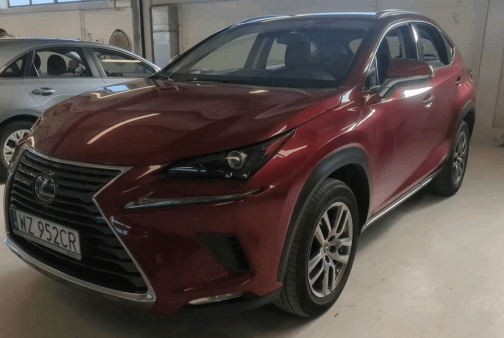 Lexus NX zdjęcie 1