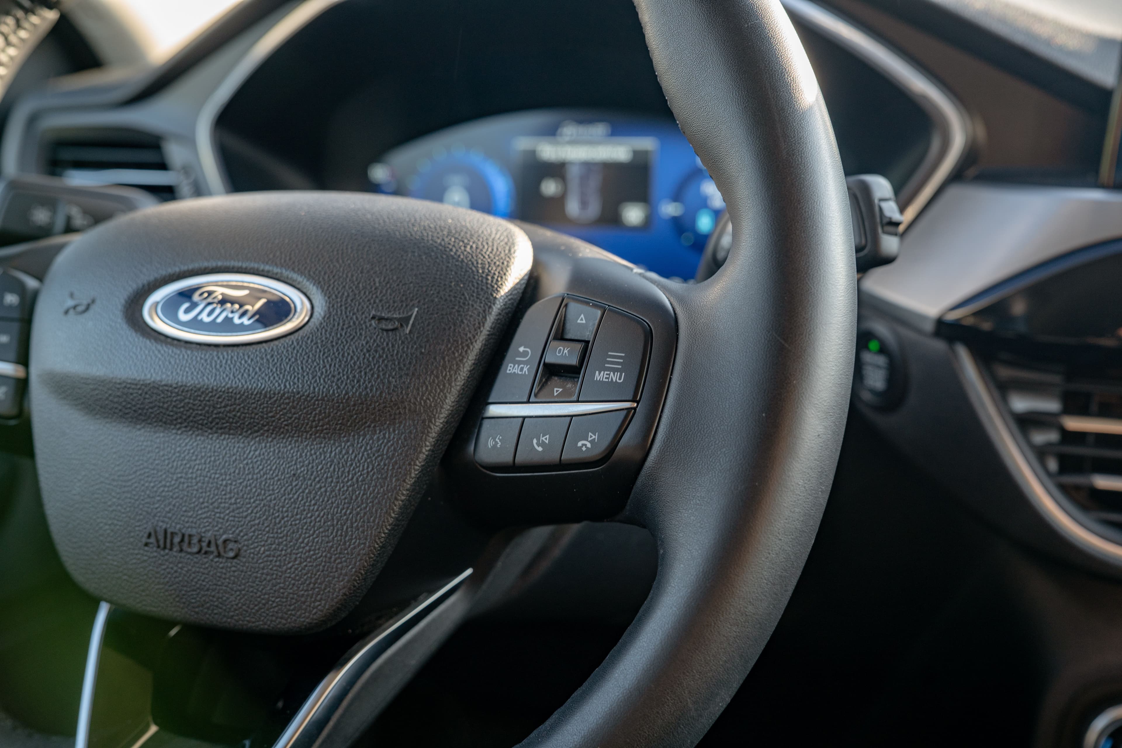 Ford Kuga zdjęcie 20