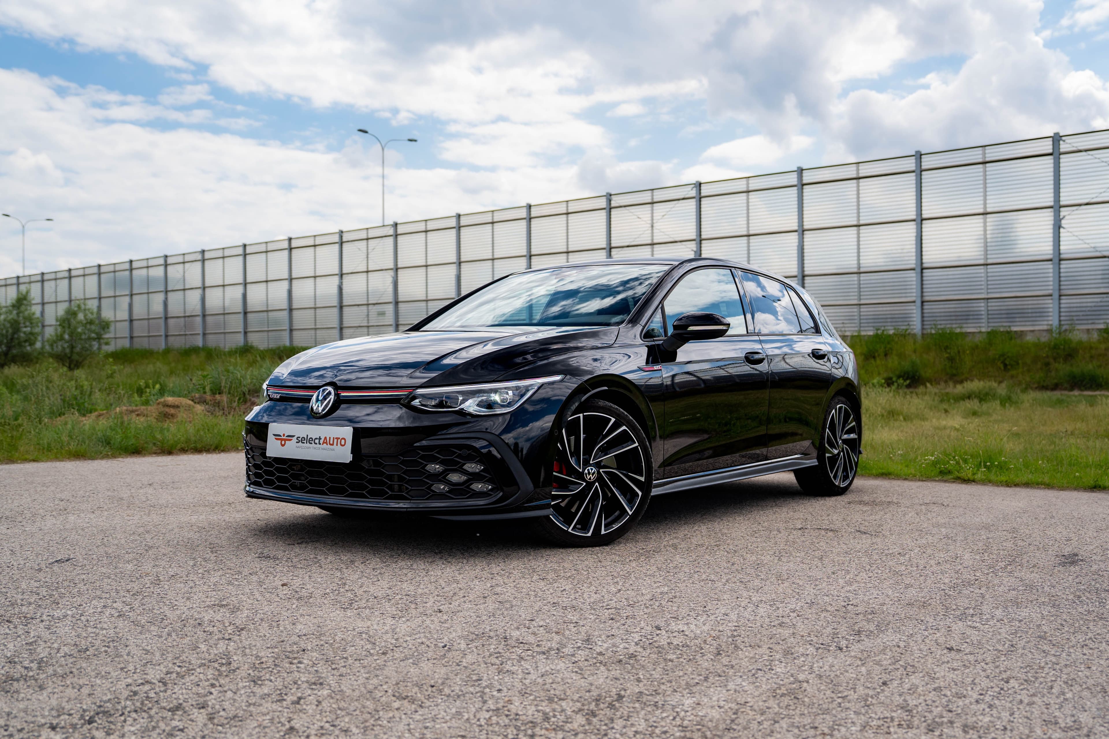 Volkswagen Golf zdjęcie 1