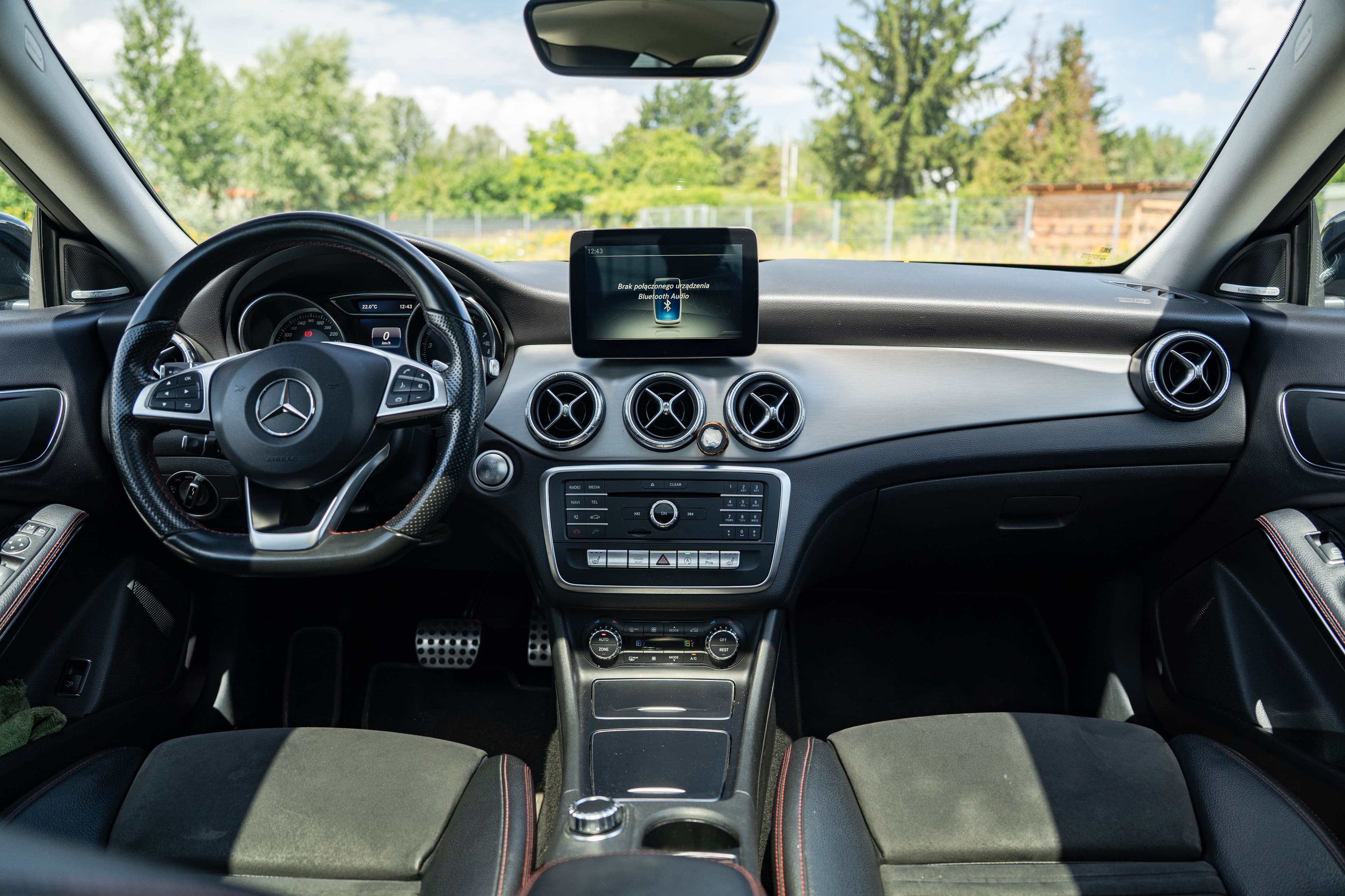 Mercedes-Benz CLA zdjęcie 18
