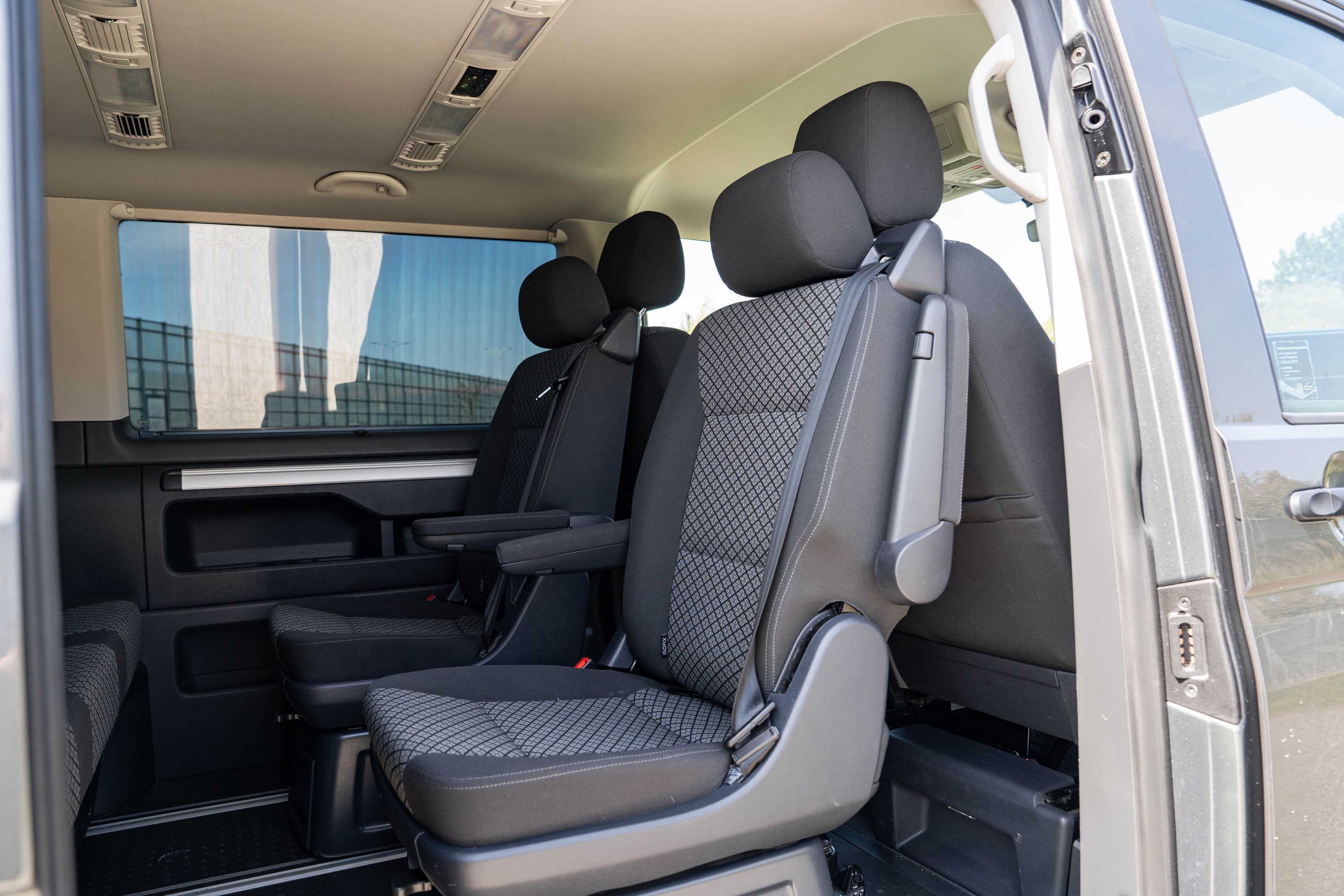 Volkswagen Multivan zdjęcie 26