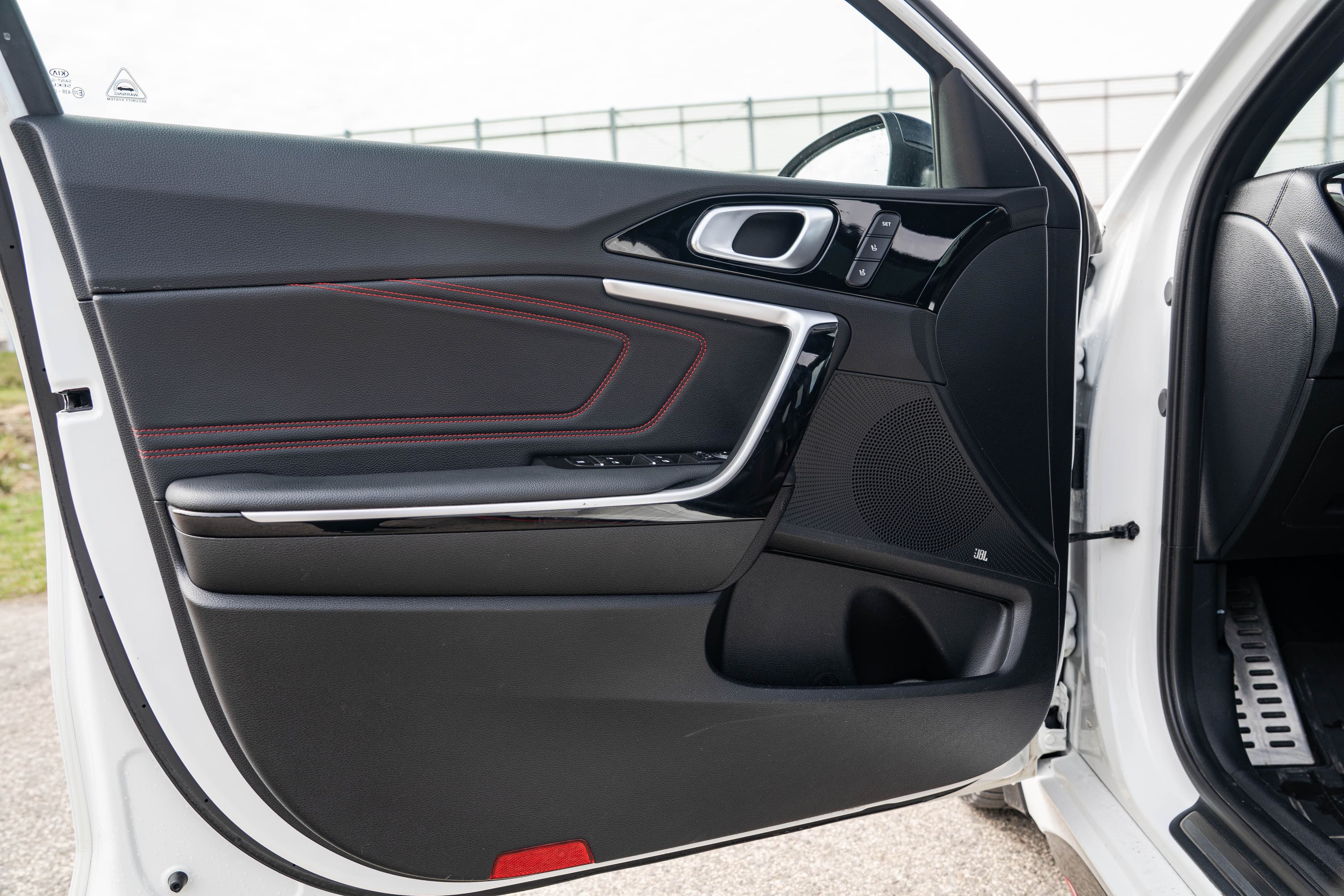 Kia Proceed zdjęcie 27