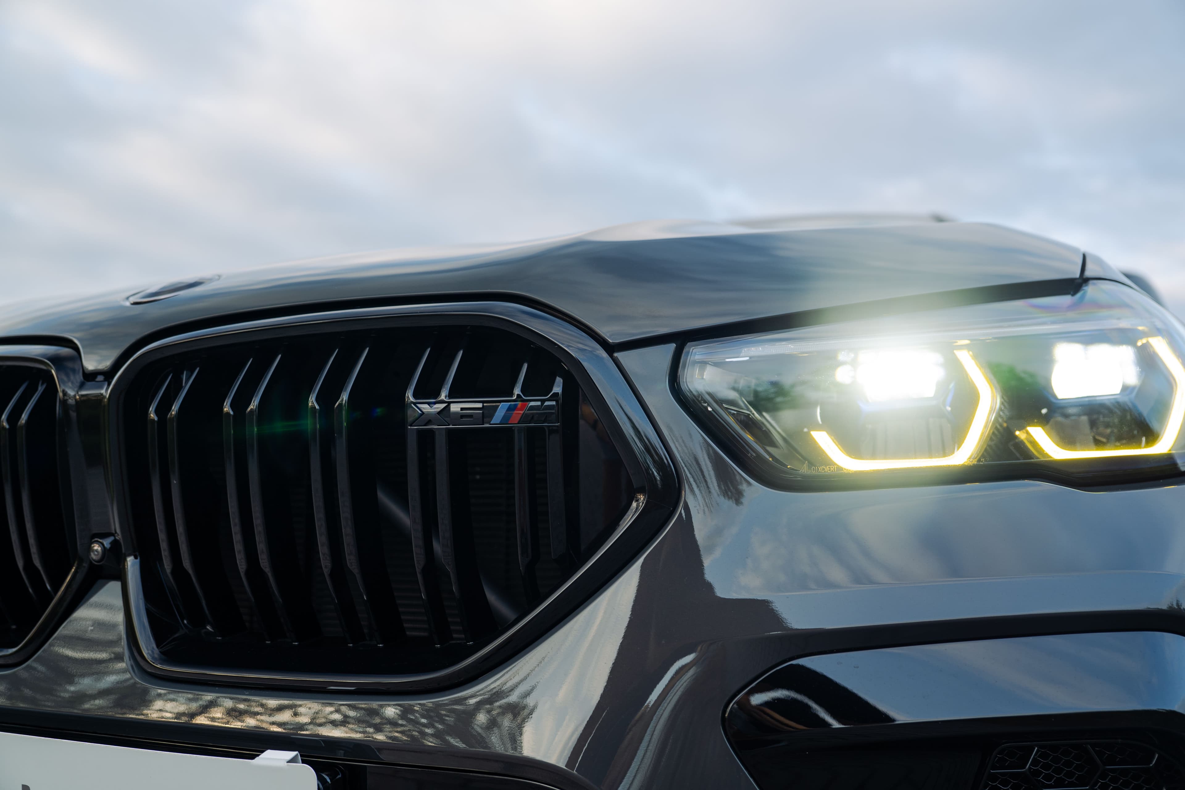 BMW X6 zdjęcie 16