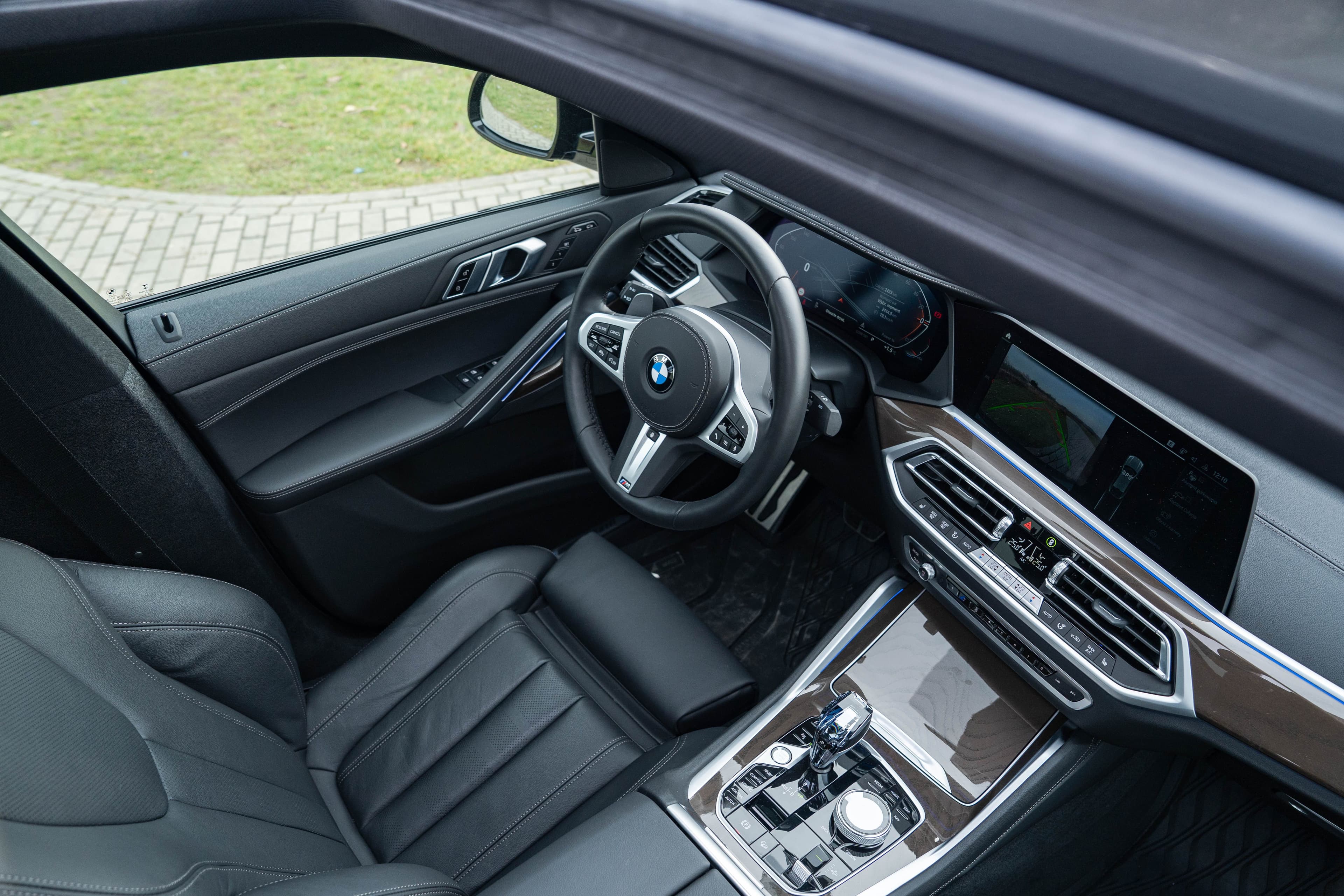 BMW X6 zdjęcie 23