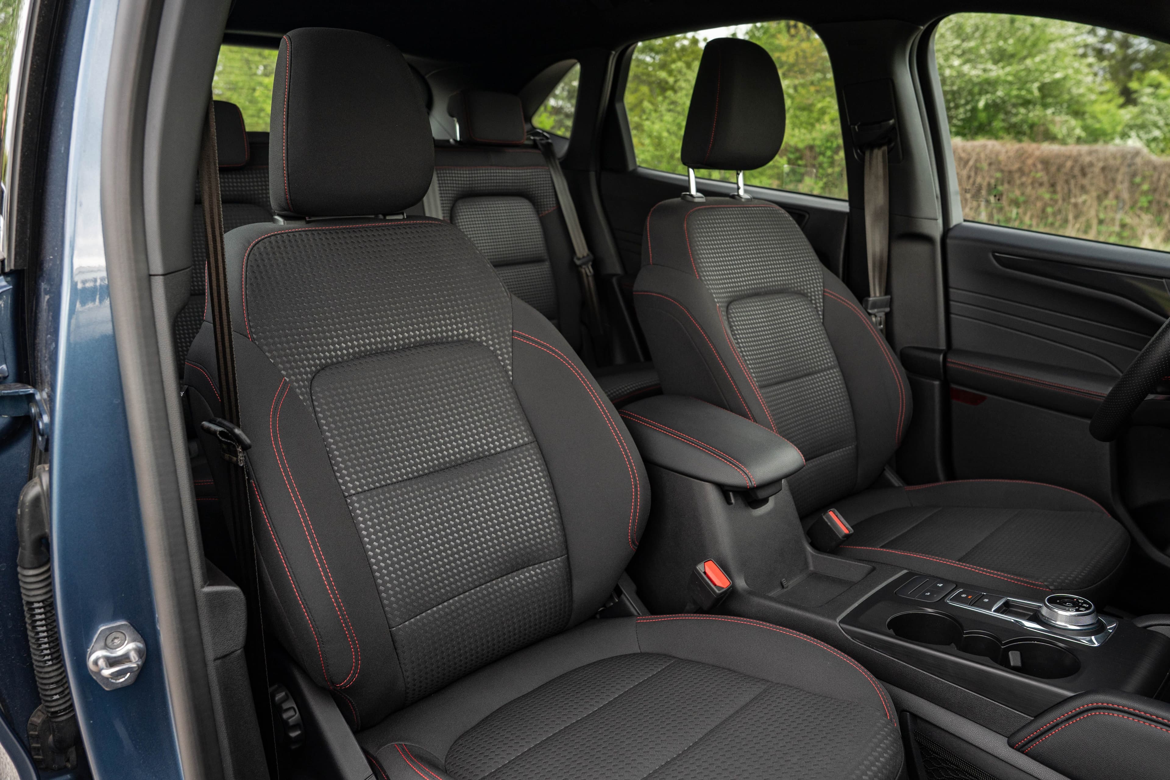 Ford Kuga zdjęcie 25