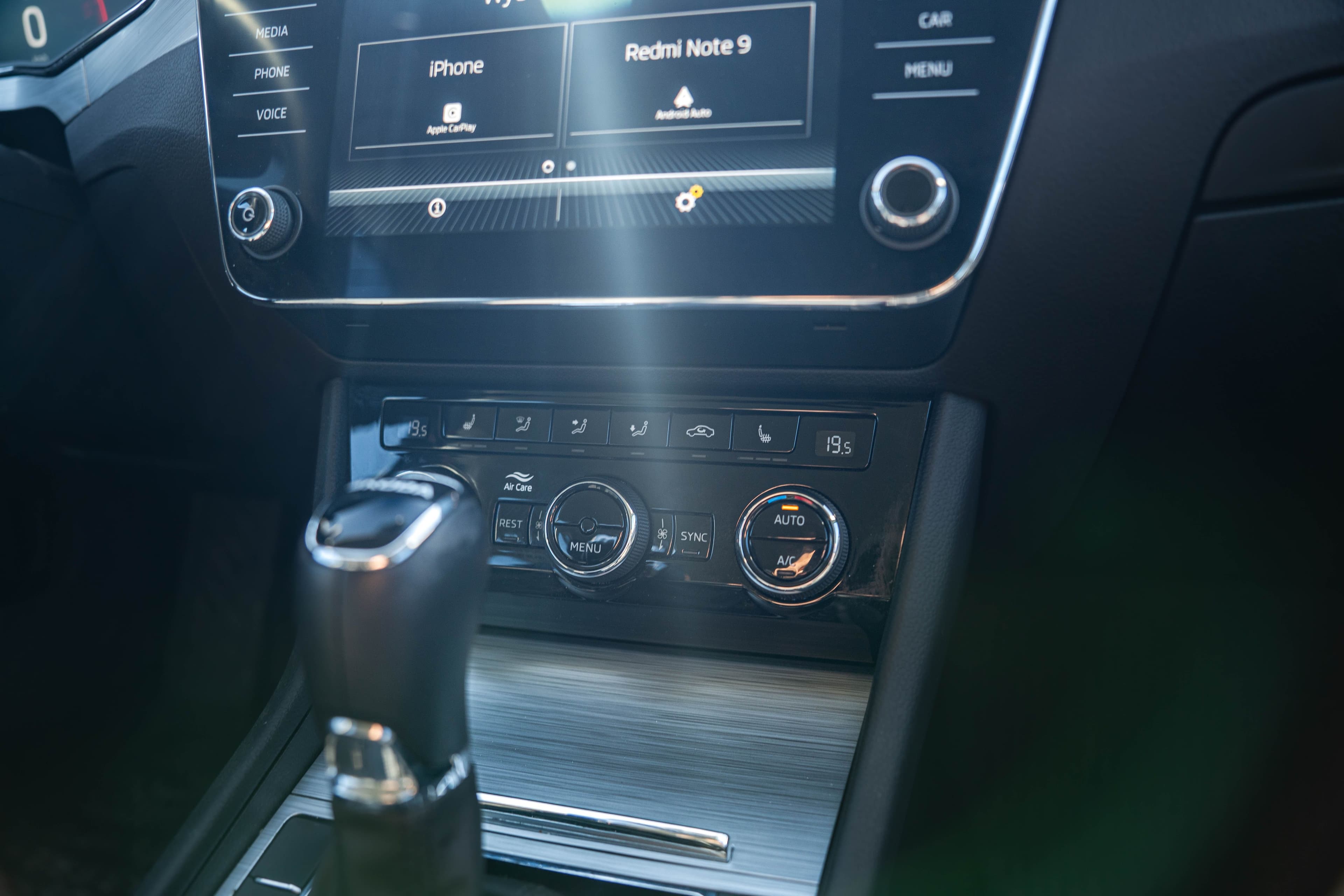 Skoda Superb zdjęcie 19